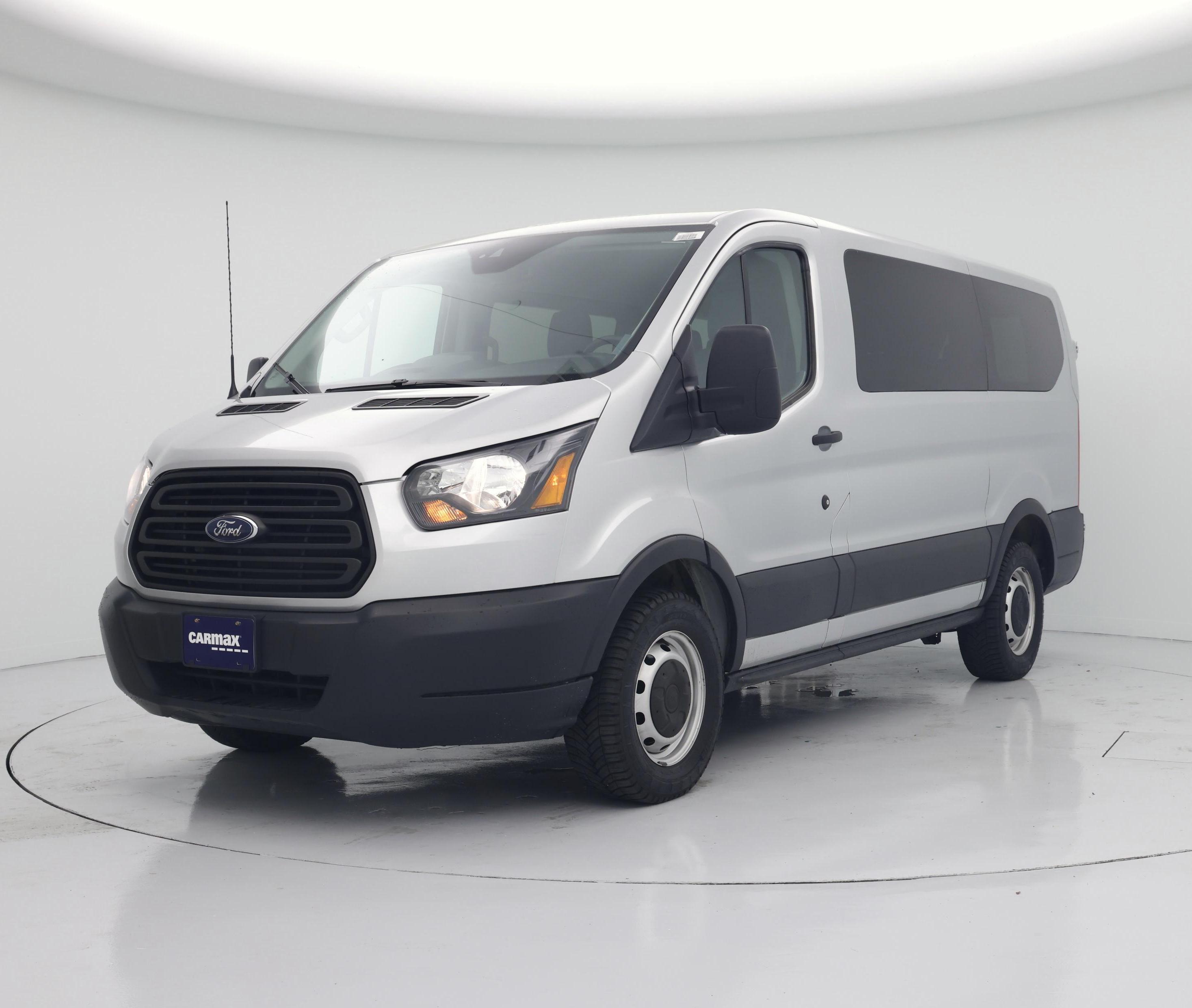 Thumbnail: 2019 Ford Transit Series - 4