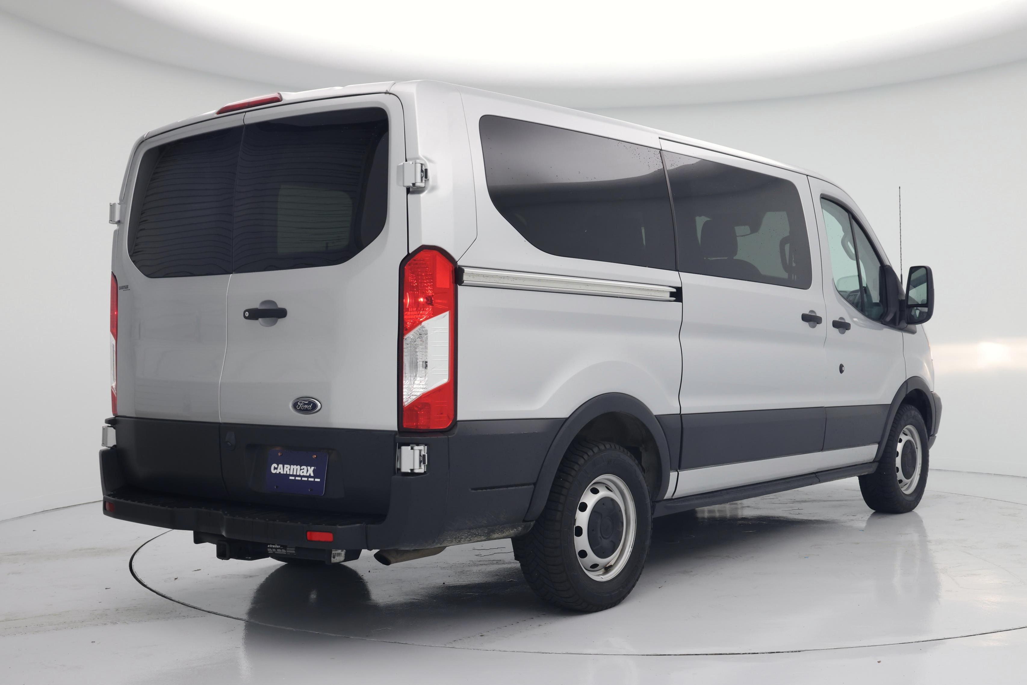 Thumbnail: 2019 Ford Transit Series - 8