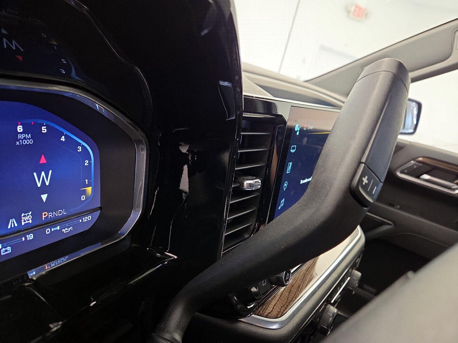 Thumbnail: 2022 Chevrolet Silverado 1500 - 17