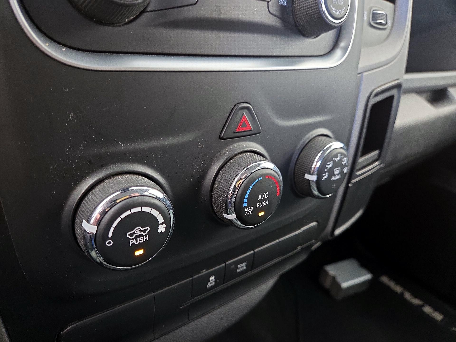 Thumbnail: 2017 RAM 1500 - 16