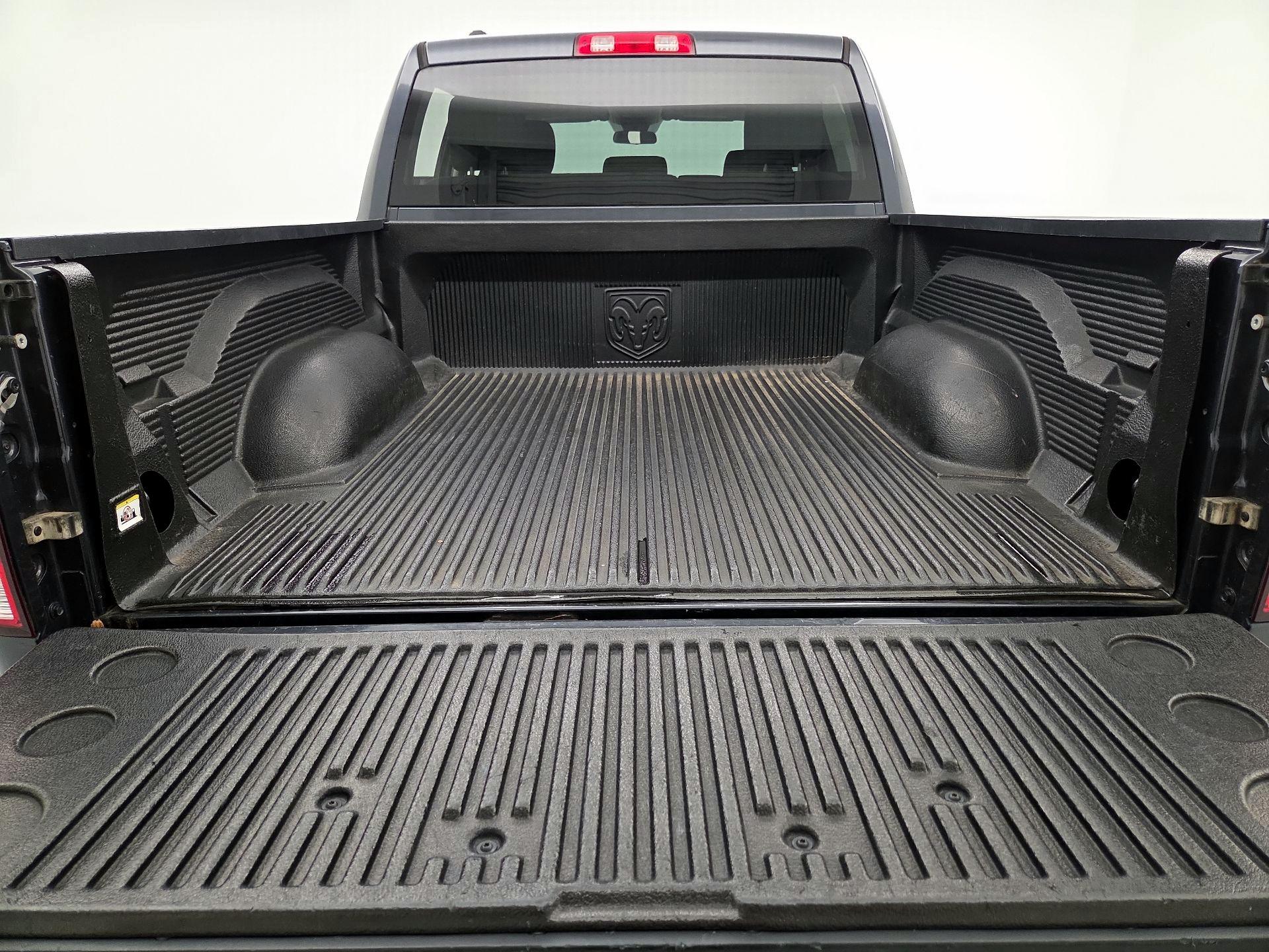 Thumbnail: 2017 RAM 1500 - 19