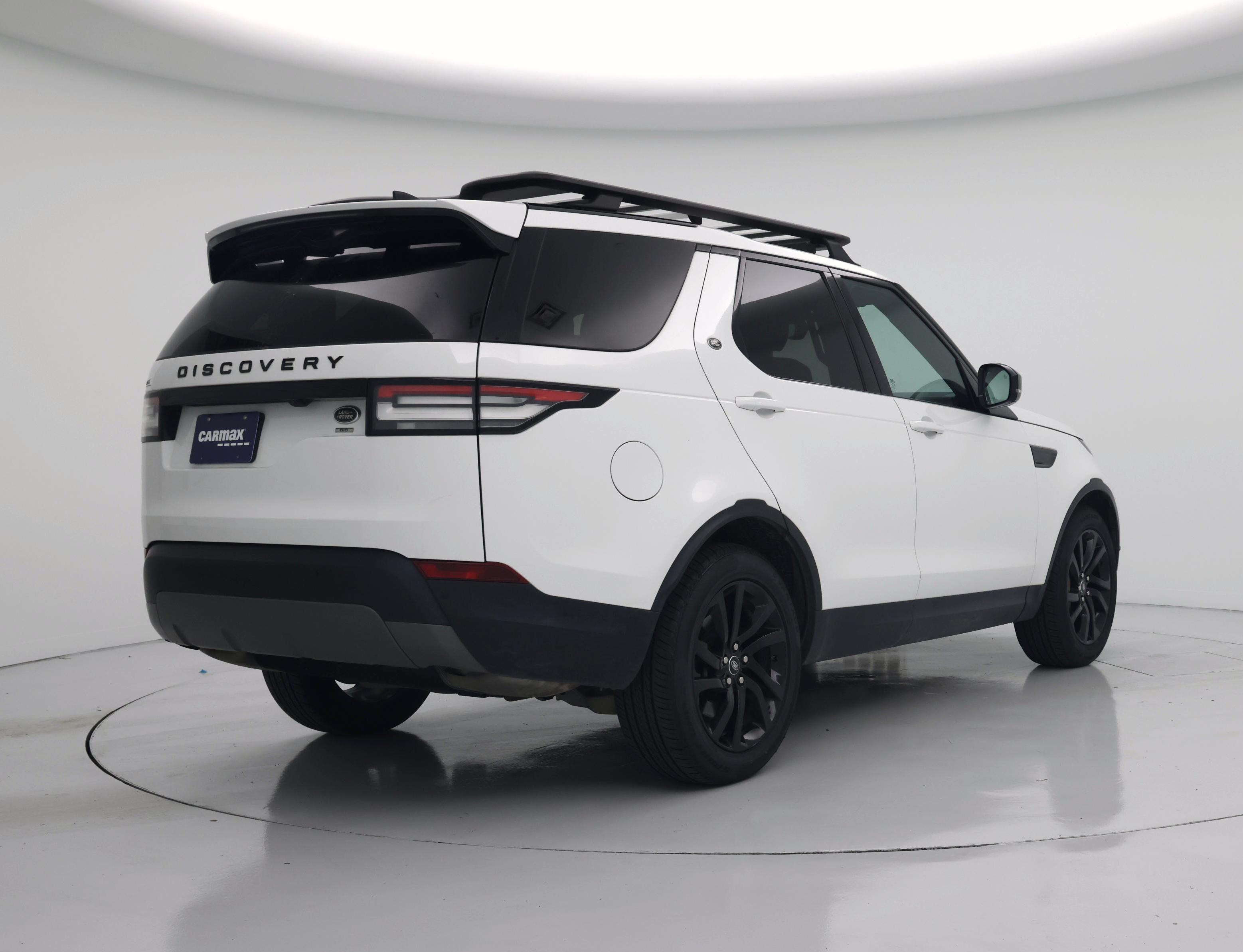 Thumbnail: 2020 Land Rover Discovery - 8