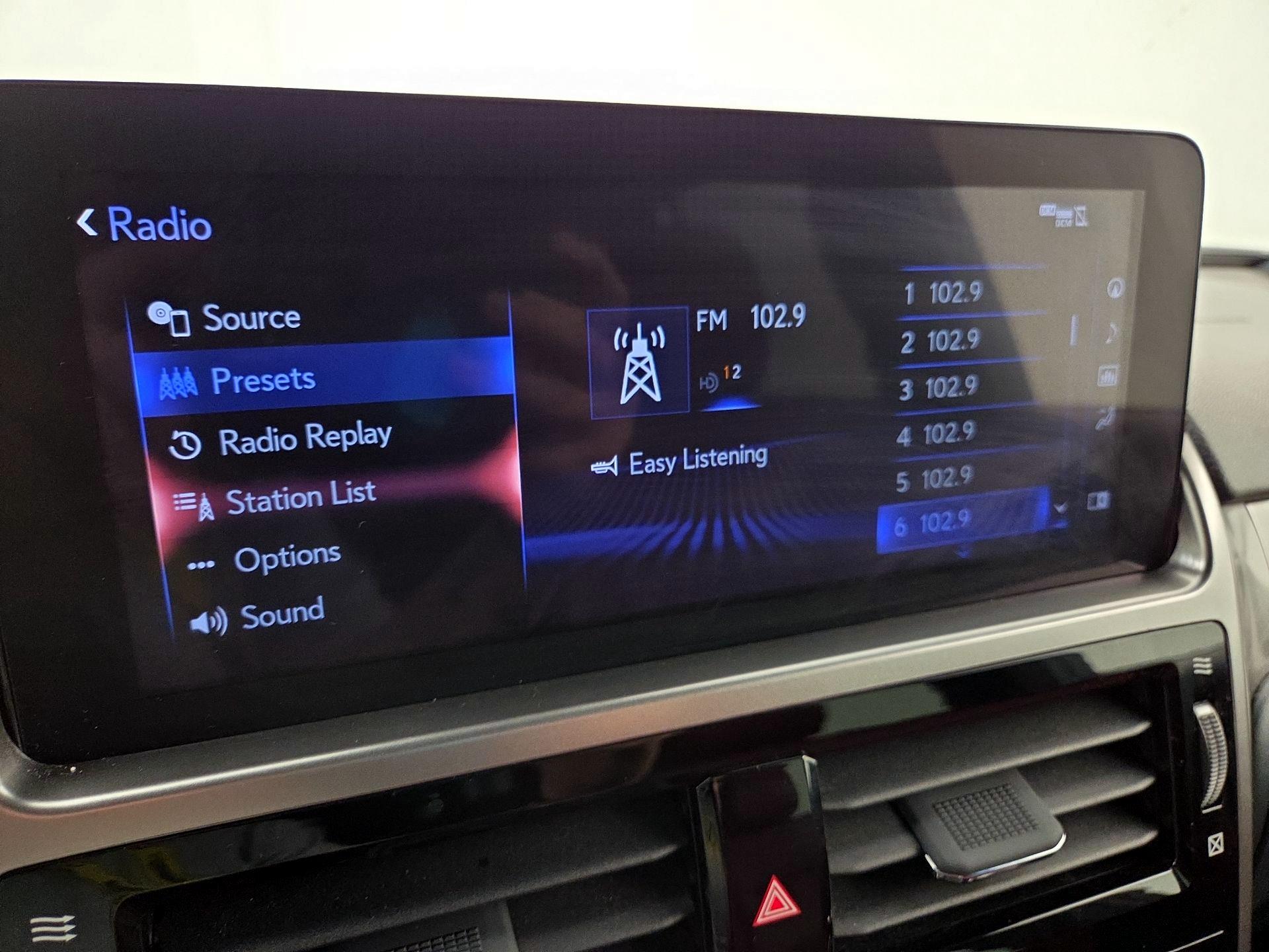 Thumbnail: 2022 Lexus GX - 16