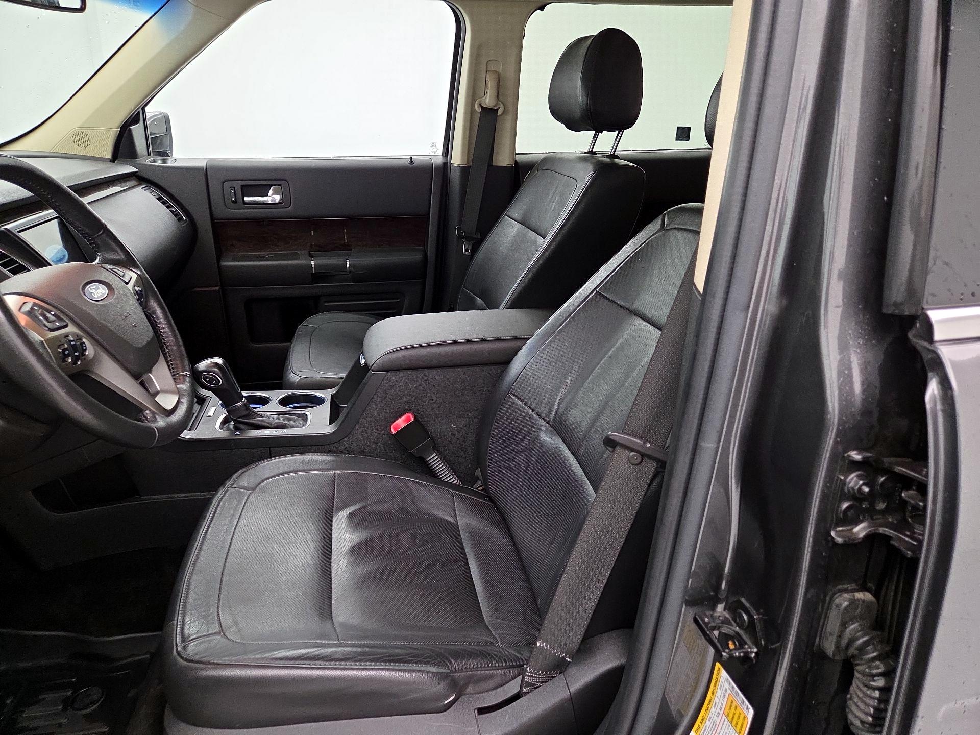 Thumbnail: 2018 Ford Flex - 11