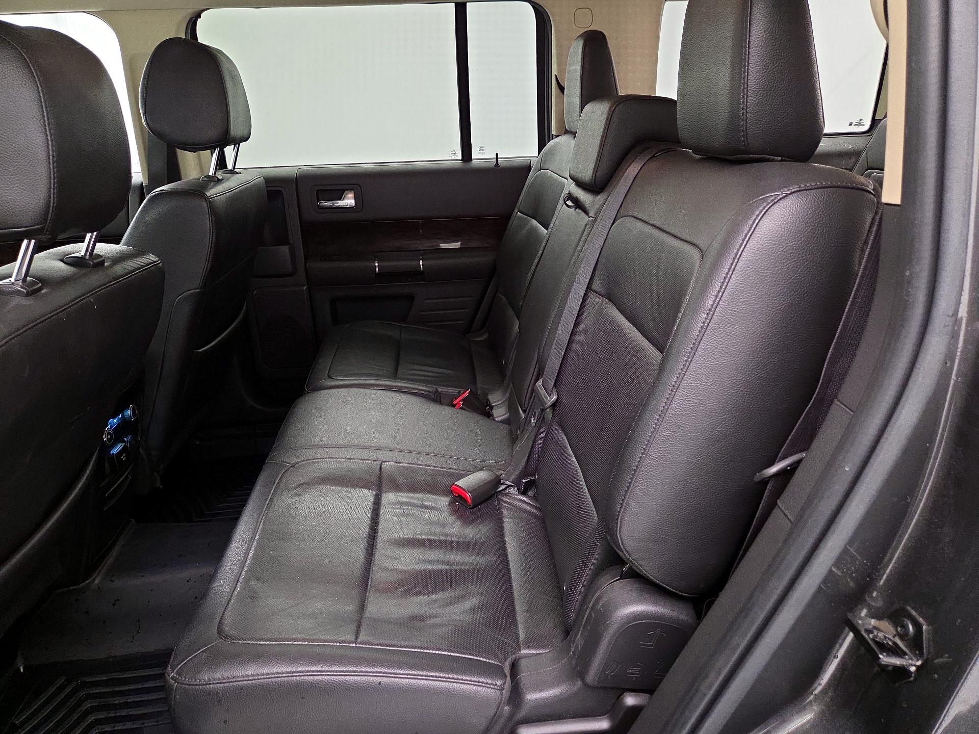 Thumbnail: 2018 Ford Flex - 19