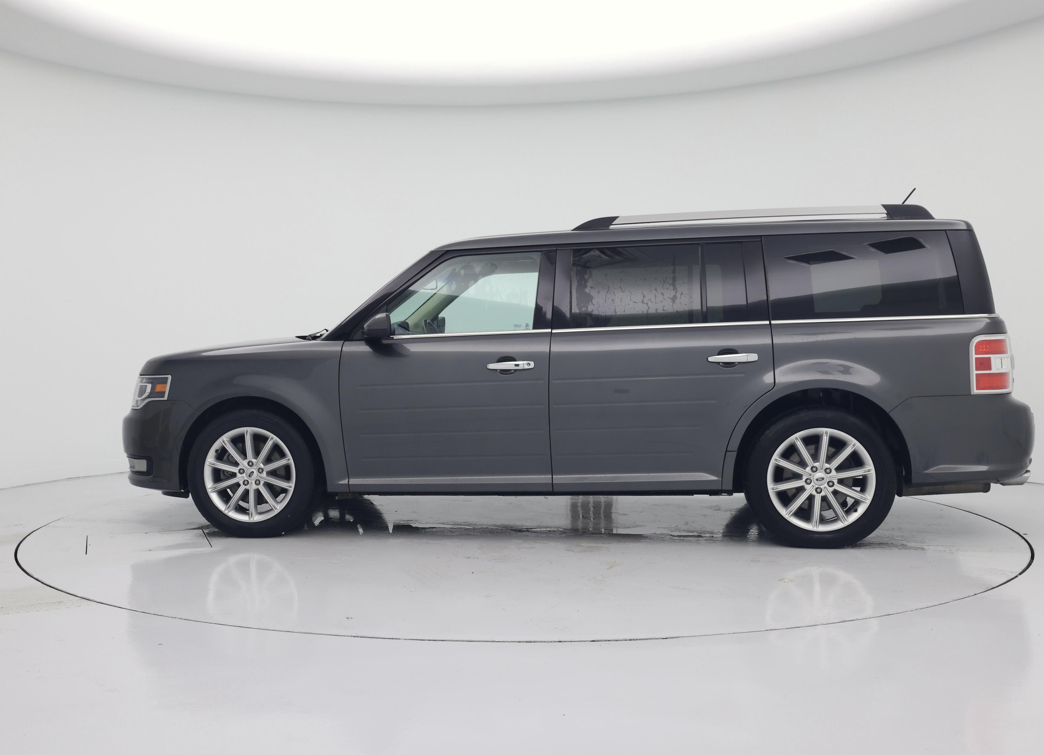 Thumbnail: 2018 Ford Flex - 3