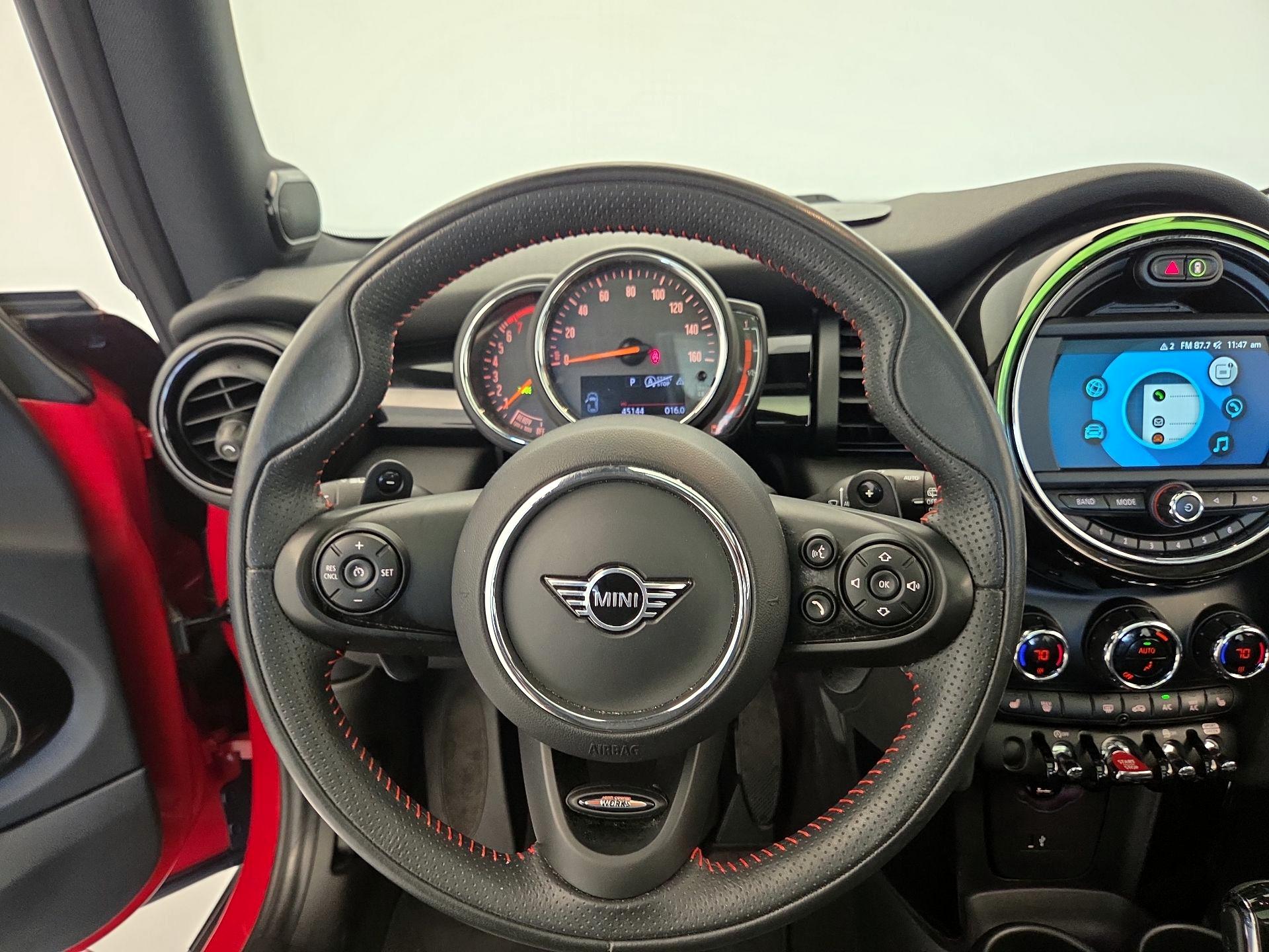 Thumbnail: 2020 MINI Cooper Hardtop - 10