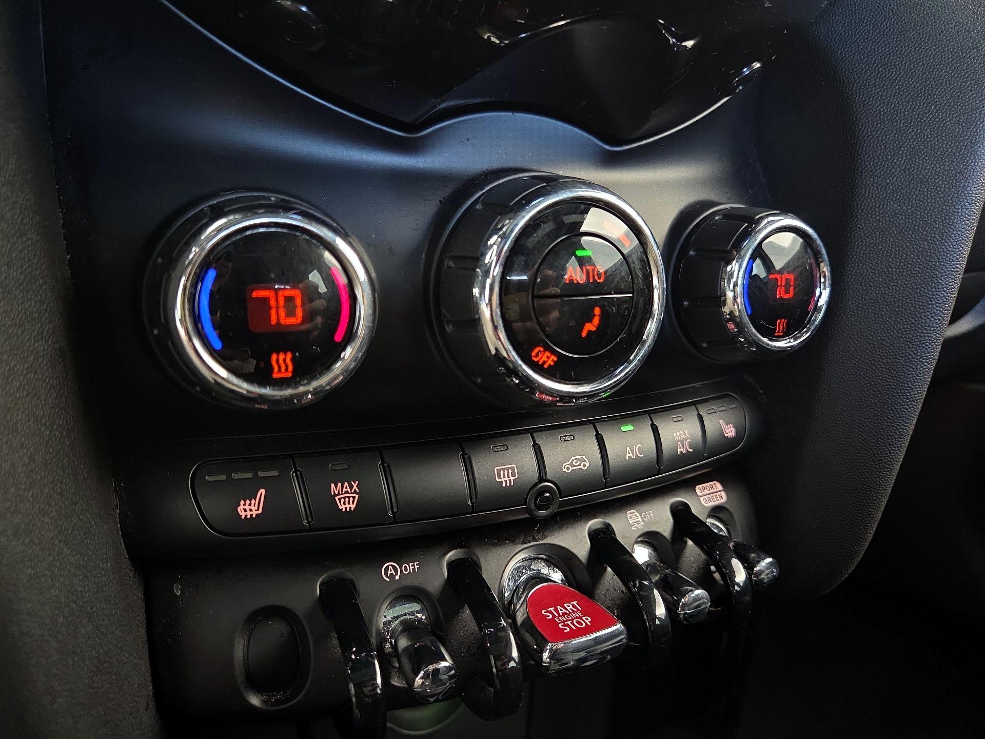 Thumbnail: 2020 MINI Cooper Hardtop - 16