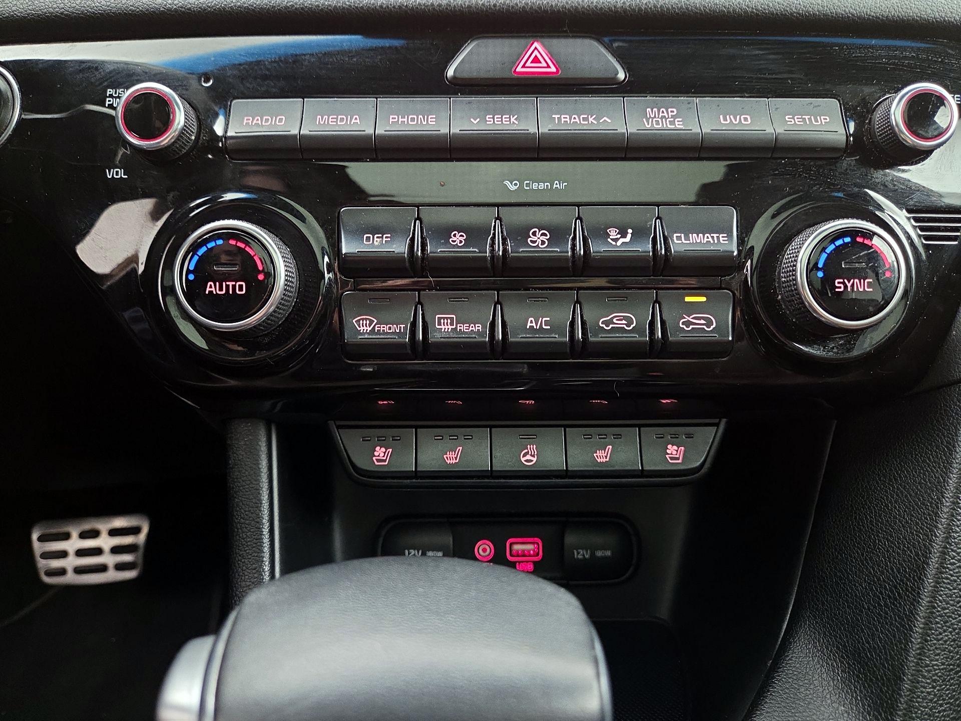 Thumbnail: 2017 Kia Sportage - 17