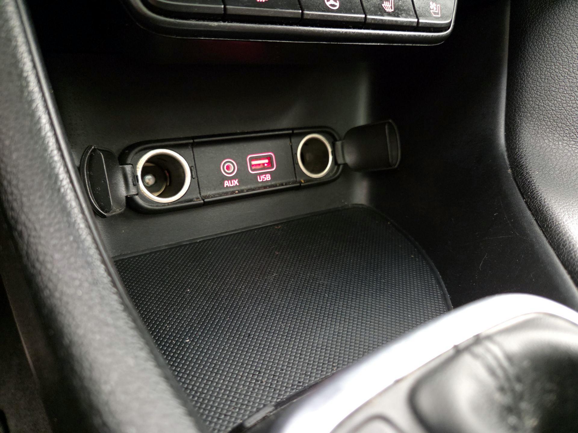 Thumbnail: 2017 Kia Sportage - 19