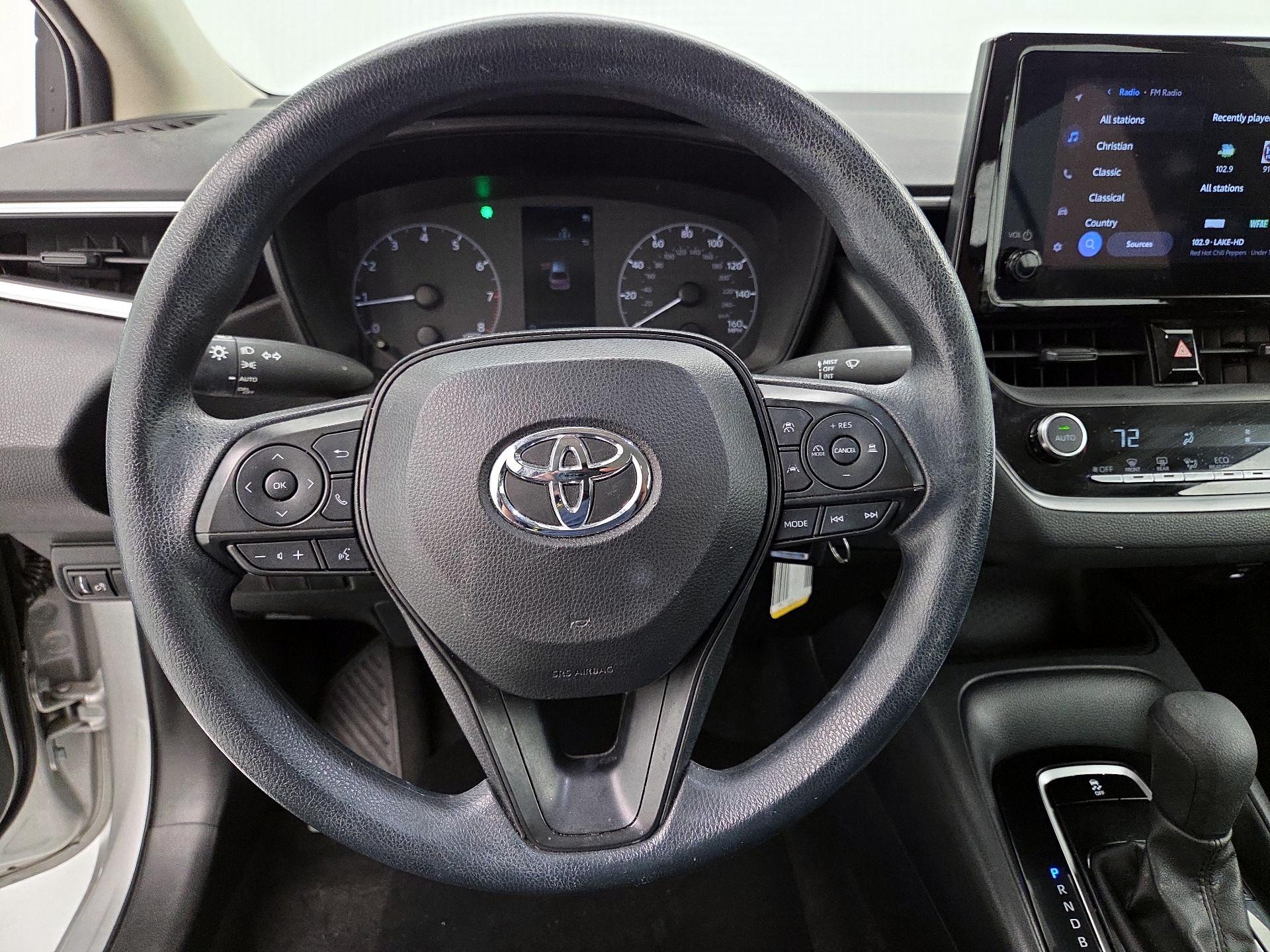 Thumbnail: 2023 Toyota Corolla - 10