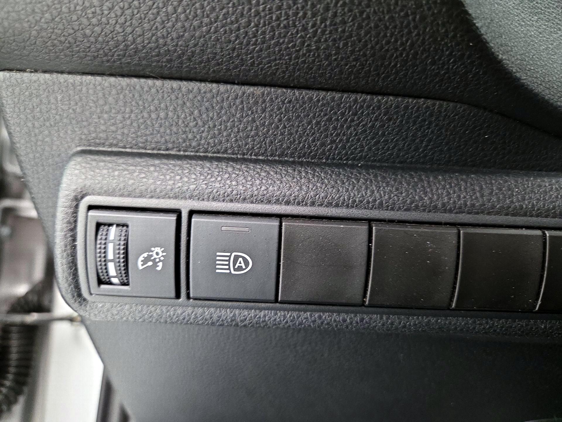 Thumbnail: 2023 Toyota Corolla - 13