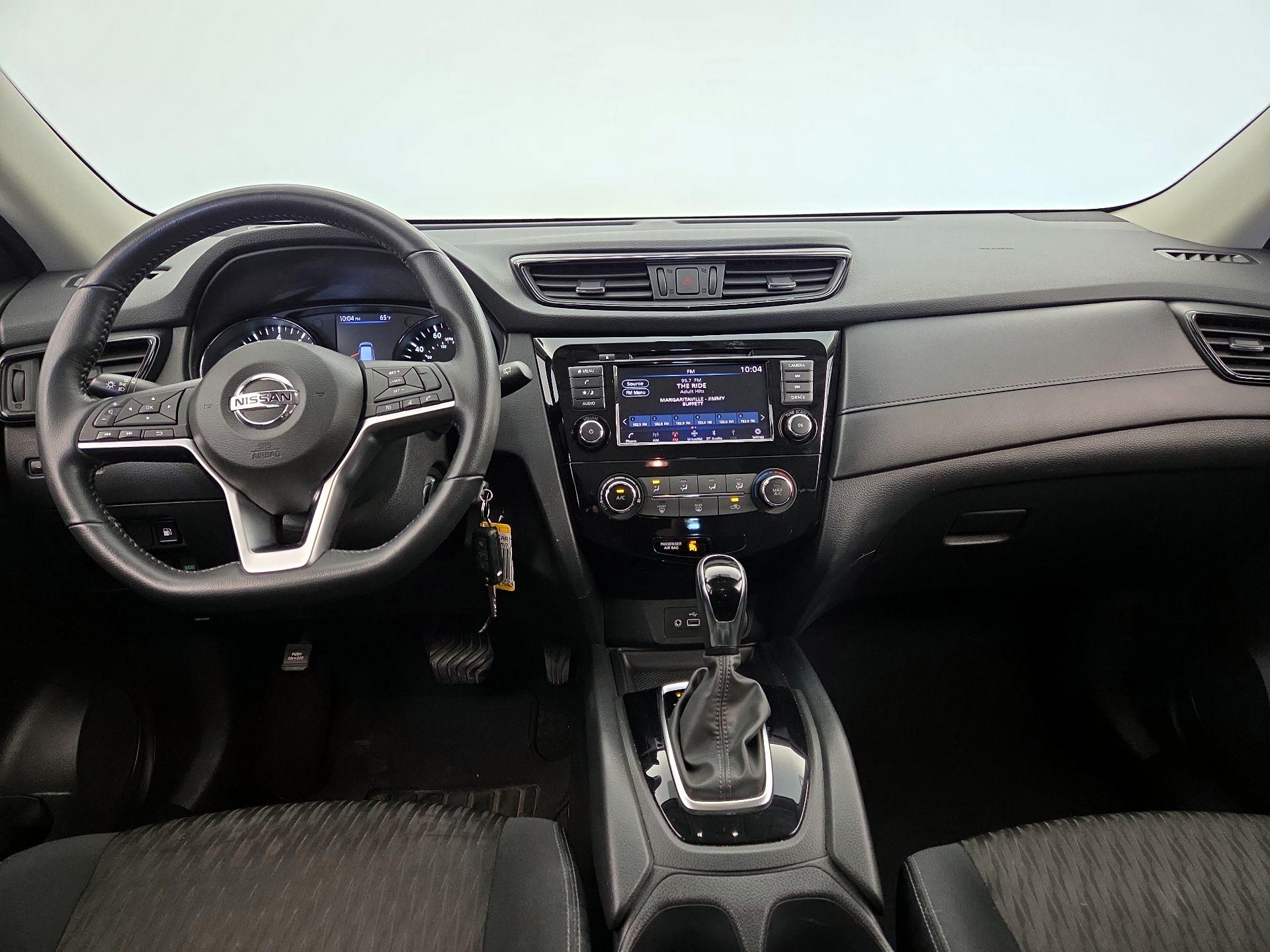 Thumbnail: 2018 Nissan Rogue - 9