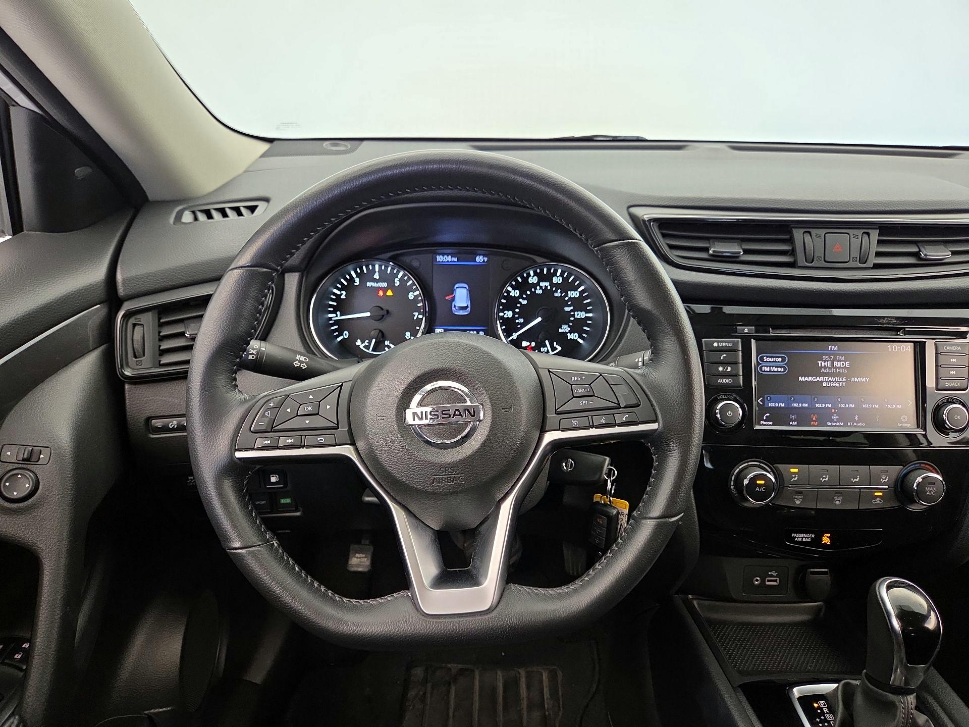 Thumbnail: 2018 Nissan Rogue - 10