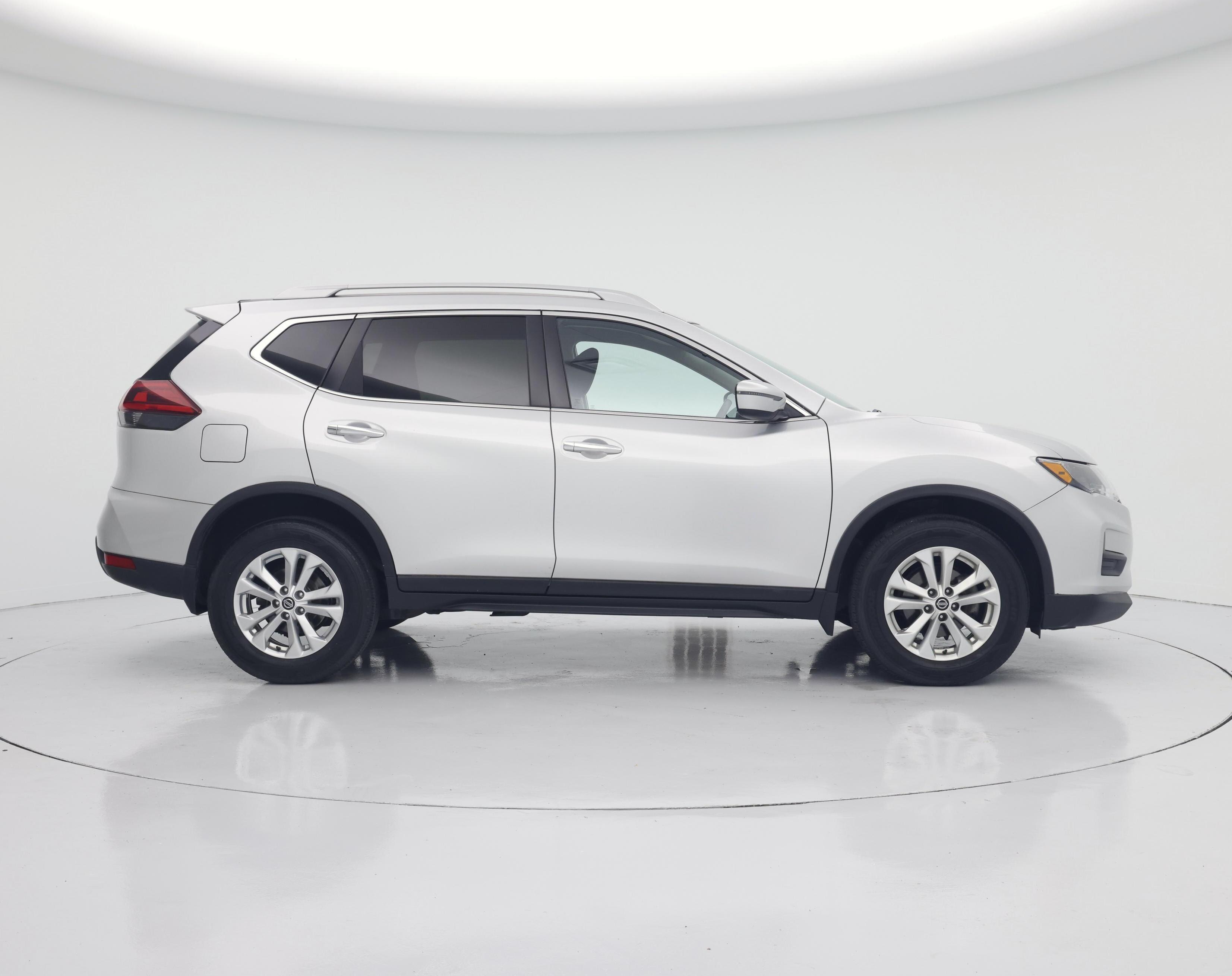 Thumbnail: 2018 Nissan Rogue - 7