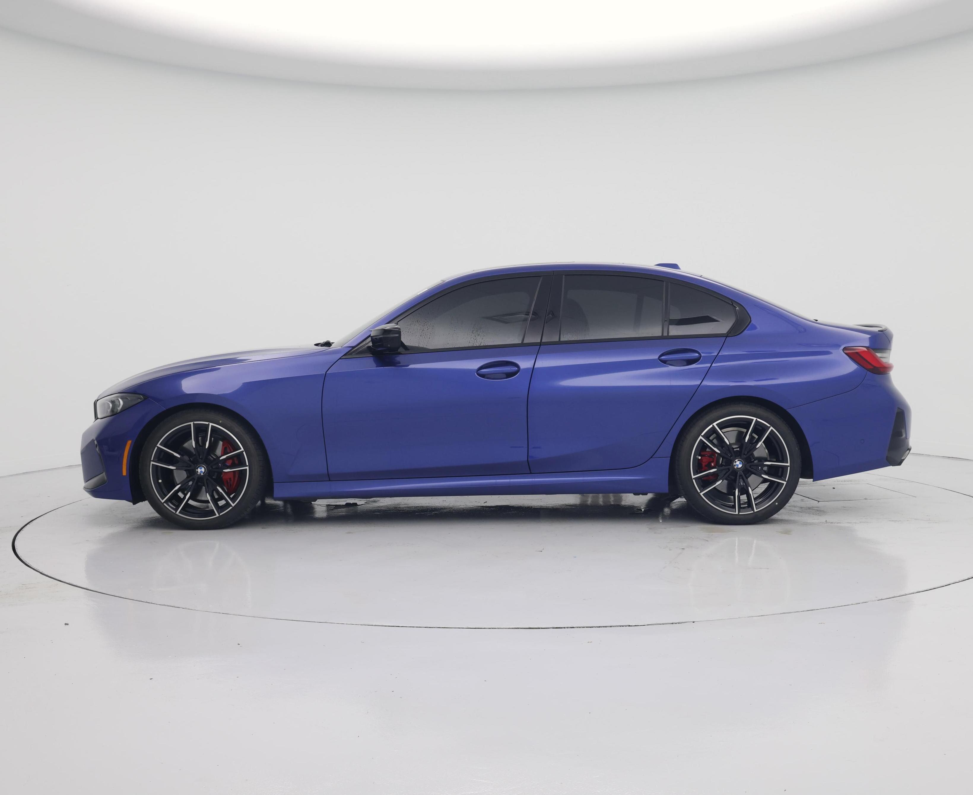 Thumbnail: 2023 BMW 3 Series - 3