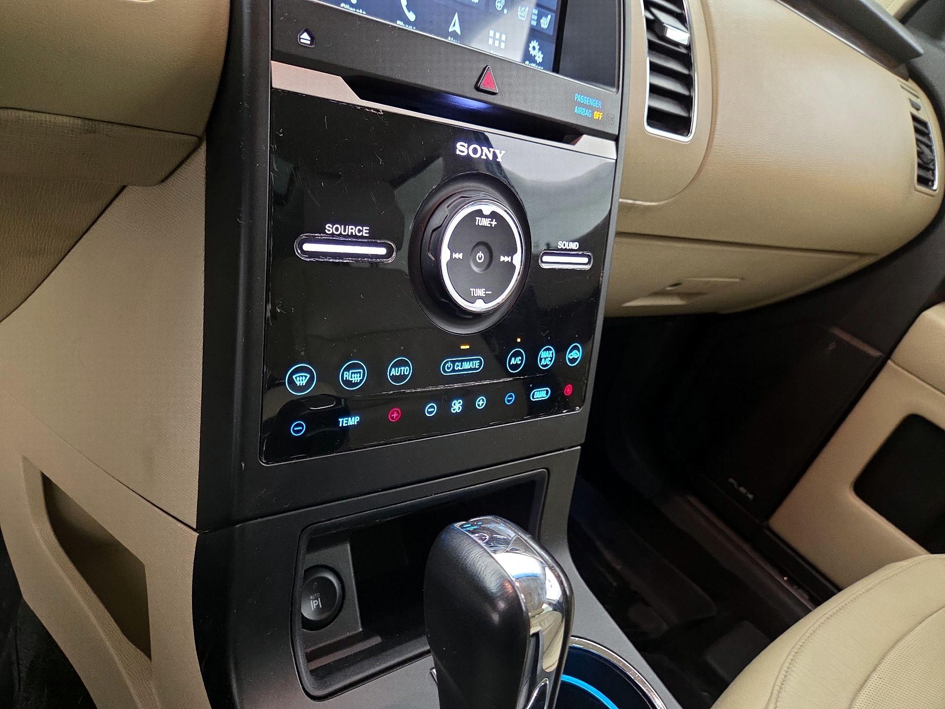 Thumbnail: 2018 Ford Flex - 16