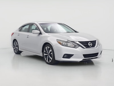 2016 Nissan Altima SR