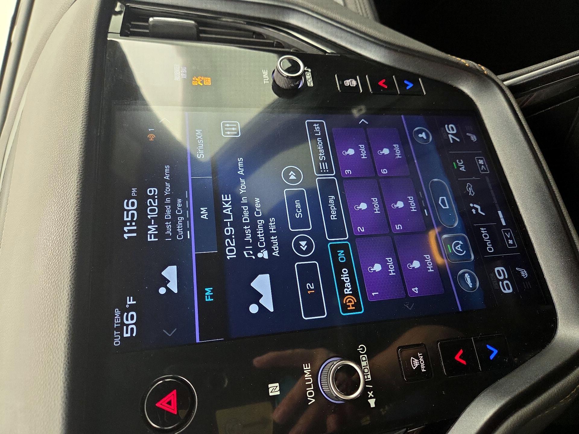 Thumbnail: 2022 Subaru Outback - 16