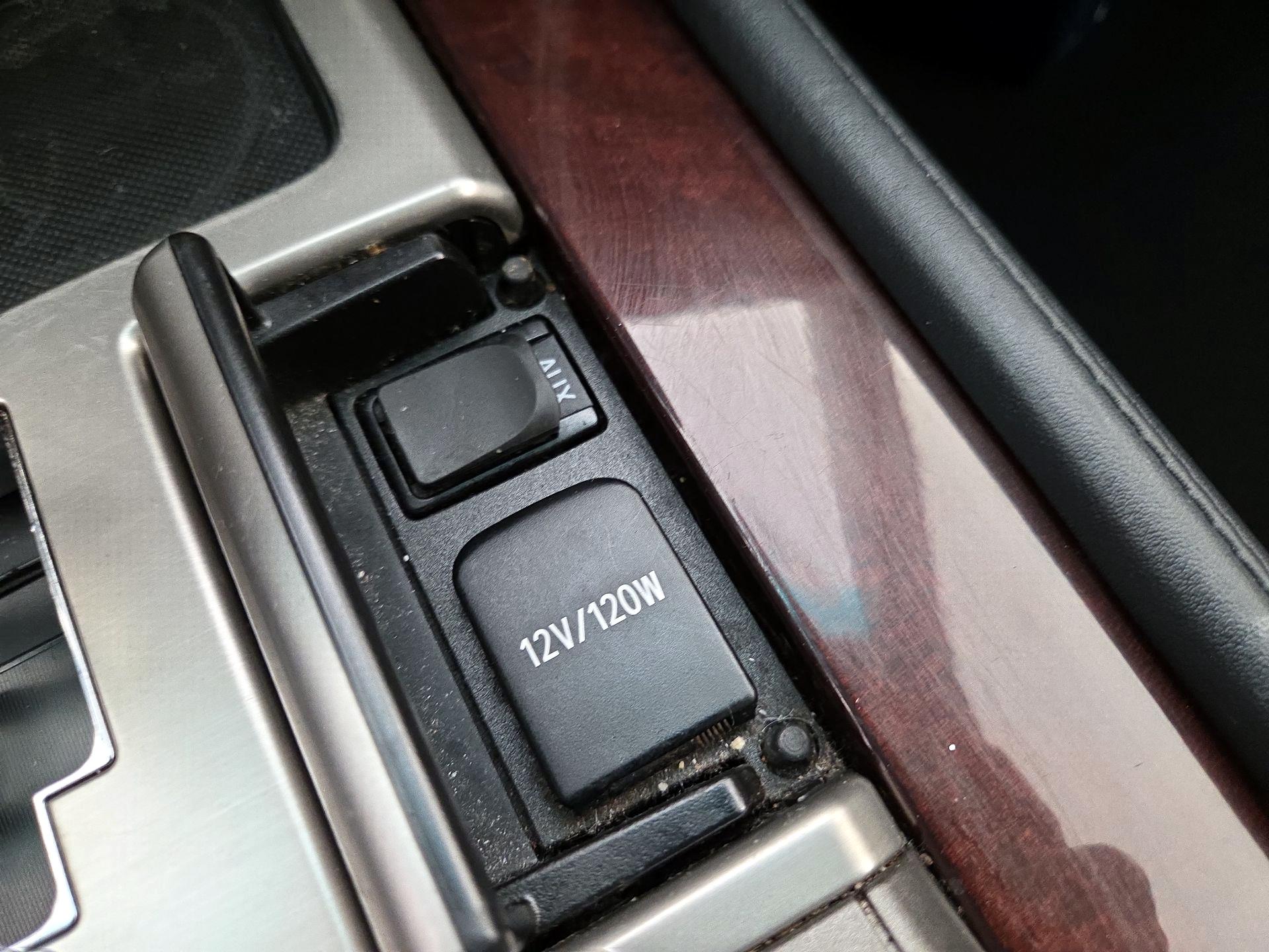 Thumbnail: 2014 Lexus LX - 18