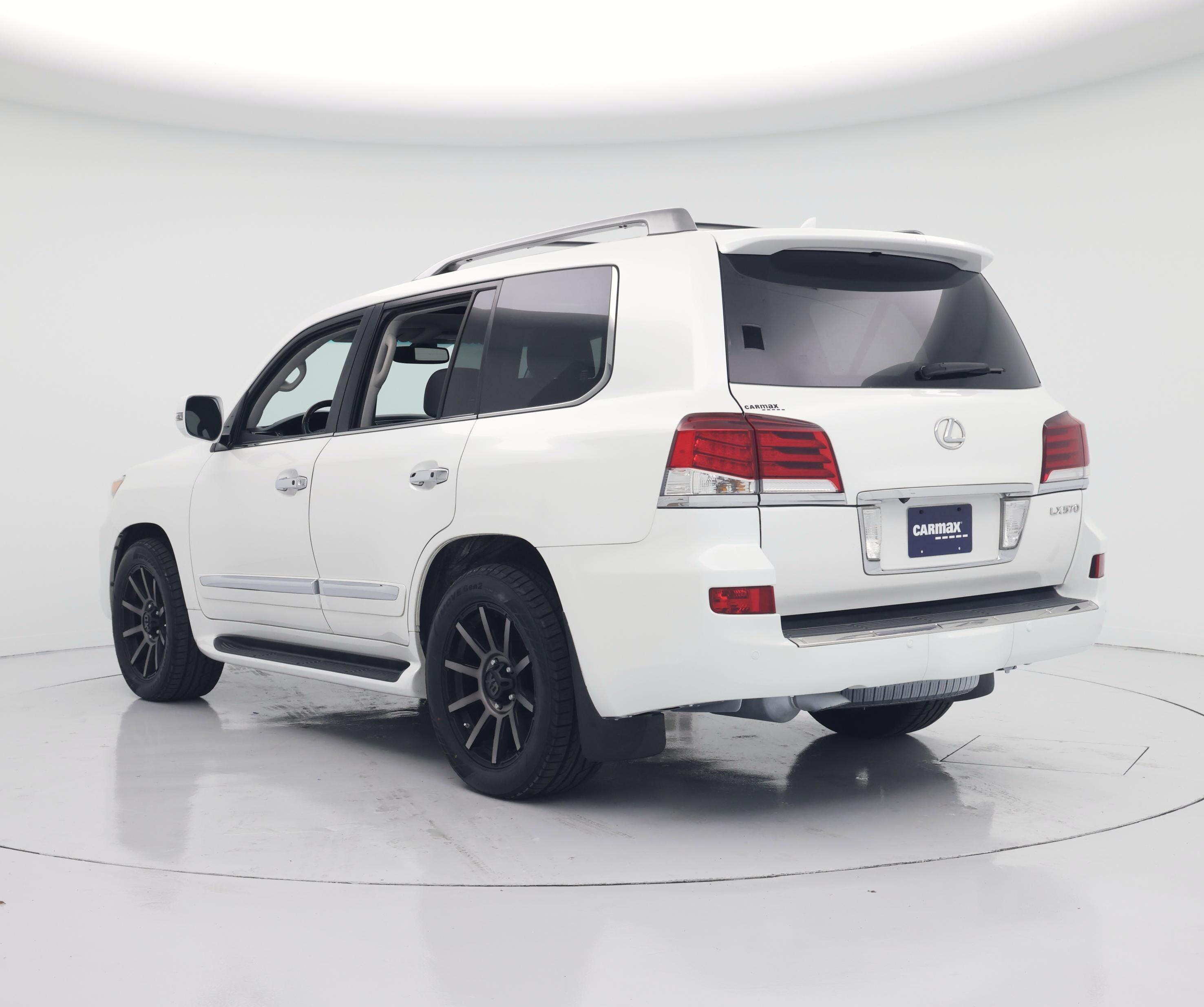 Thumbnail: 2014 Lexus LX - 2