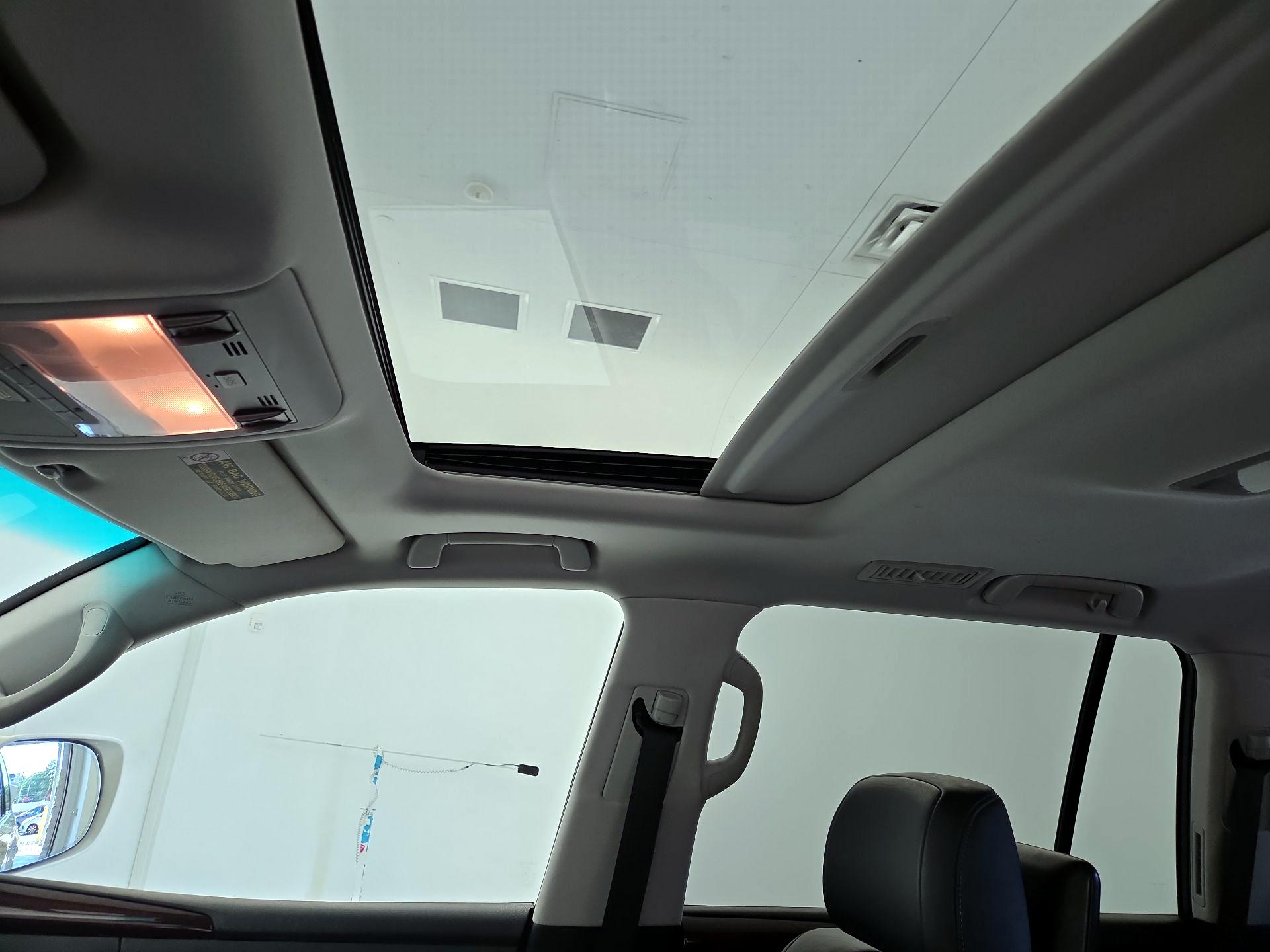 Thumbnail: 2014 Lexus LX - 19