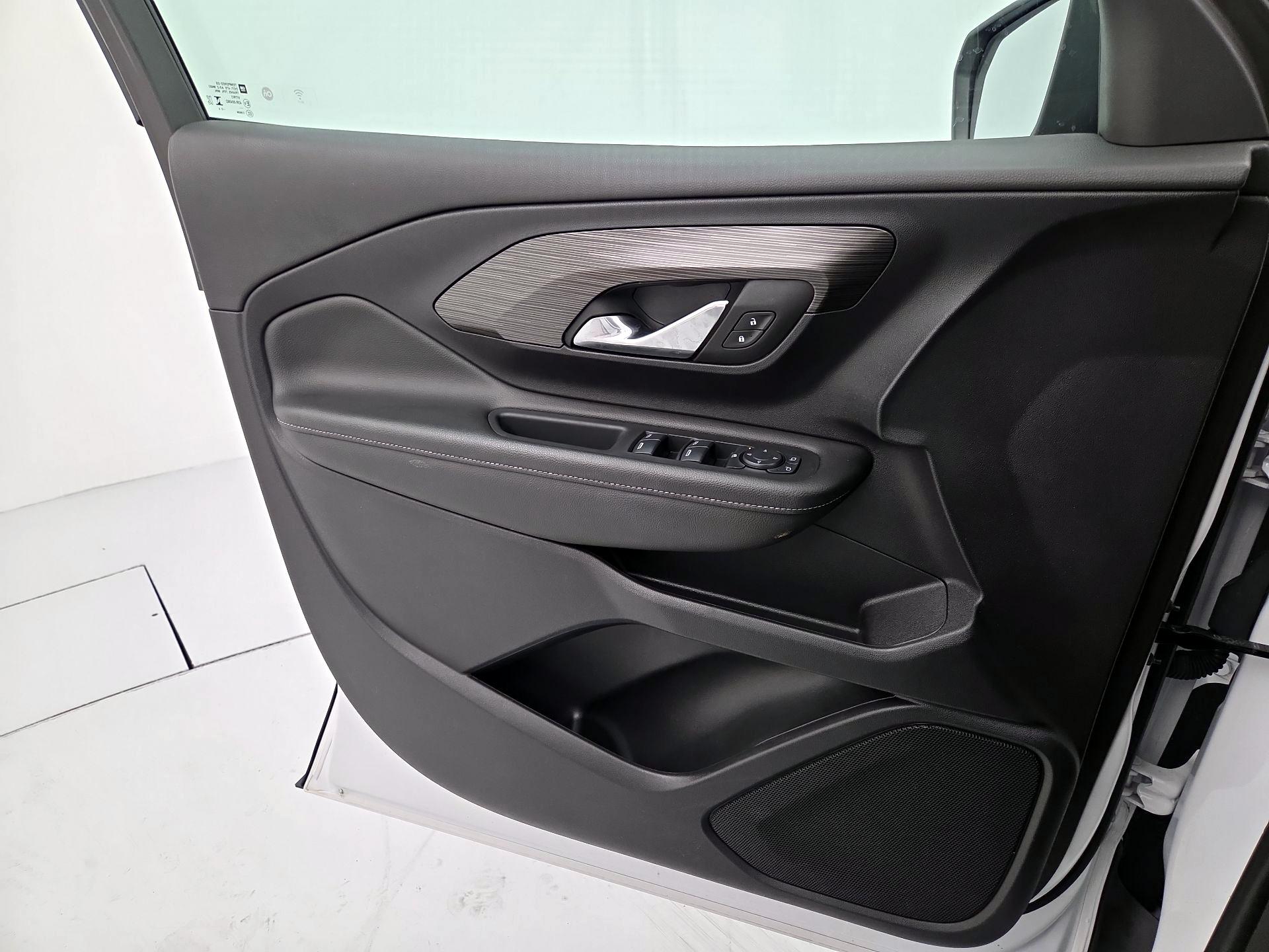 Thumbnail: 2024 GMC Terrain - 12