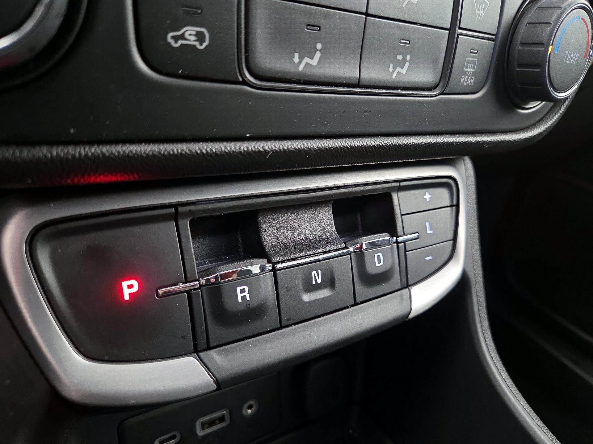 Thumbnail: 2024 GMC Terrain - 17