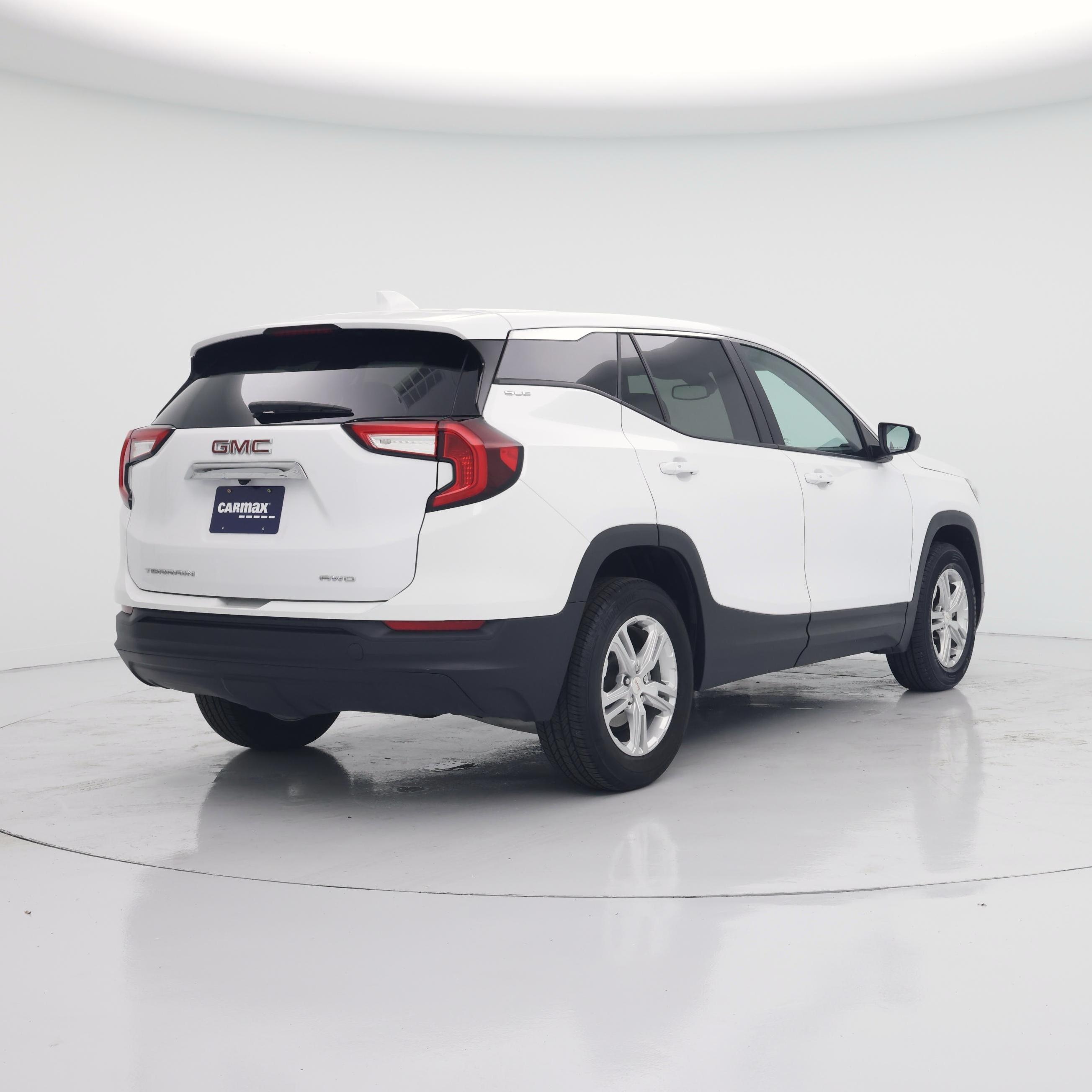 Thumbnail: 2024 GMC Terrain - 8