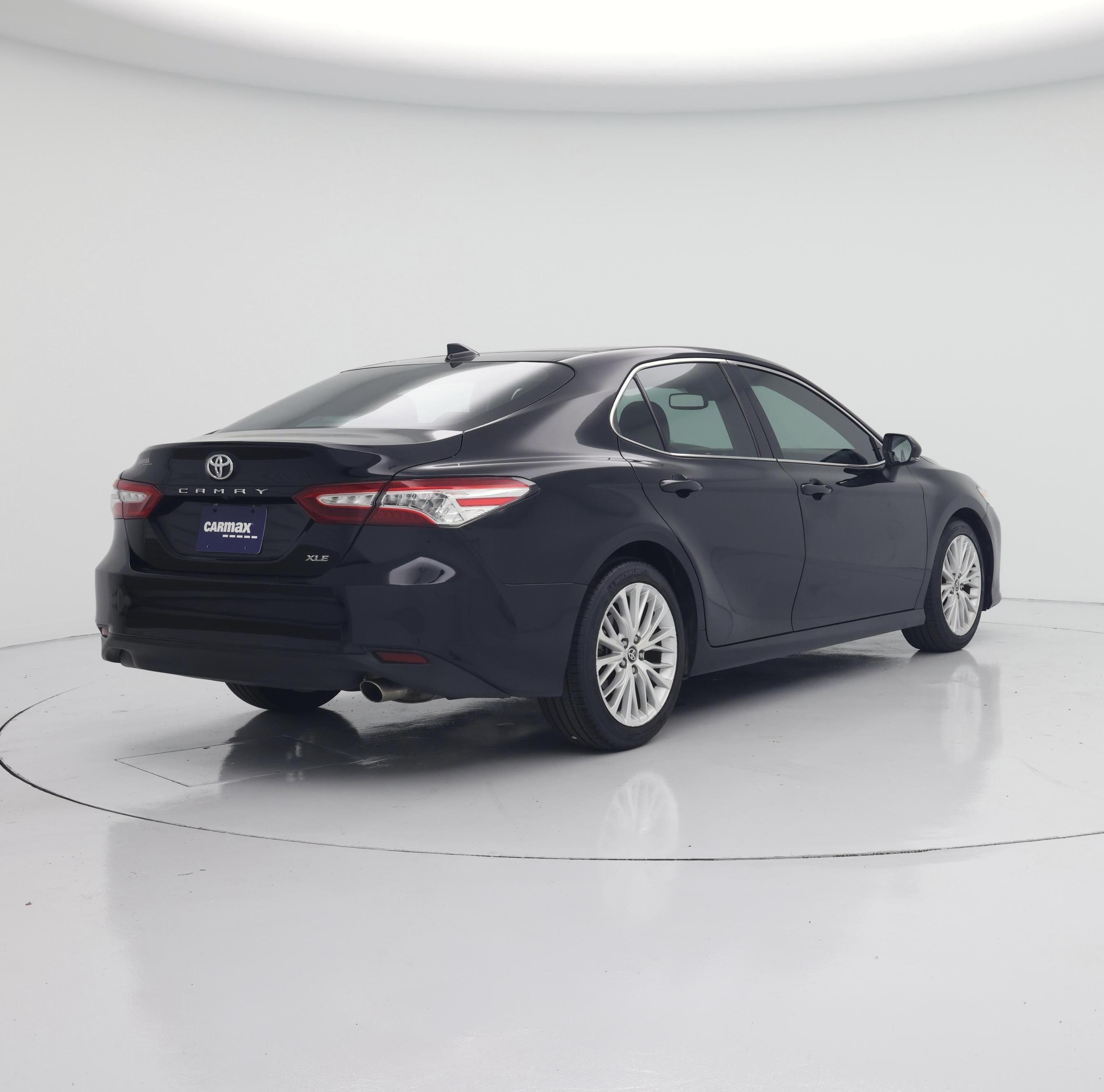 Thumbnail: 2020 Toyota Camry - 8