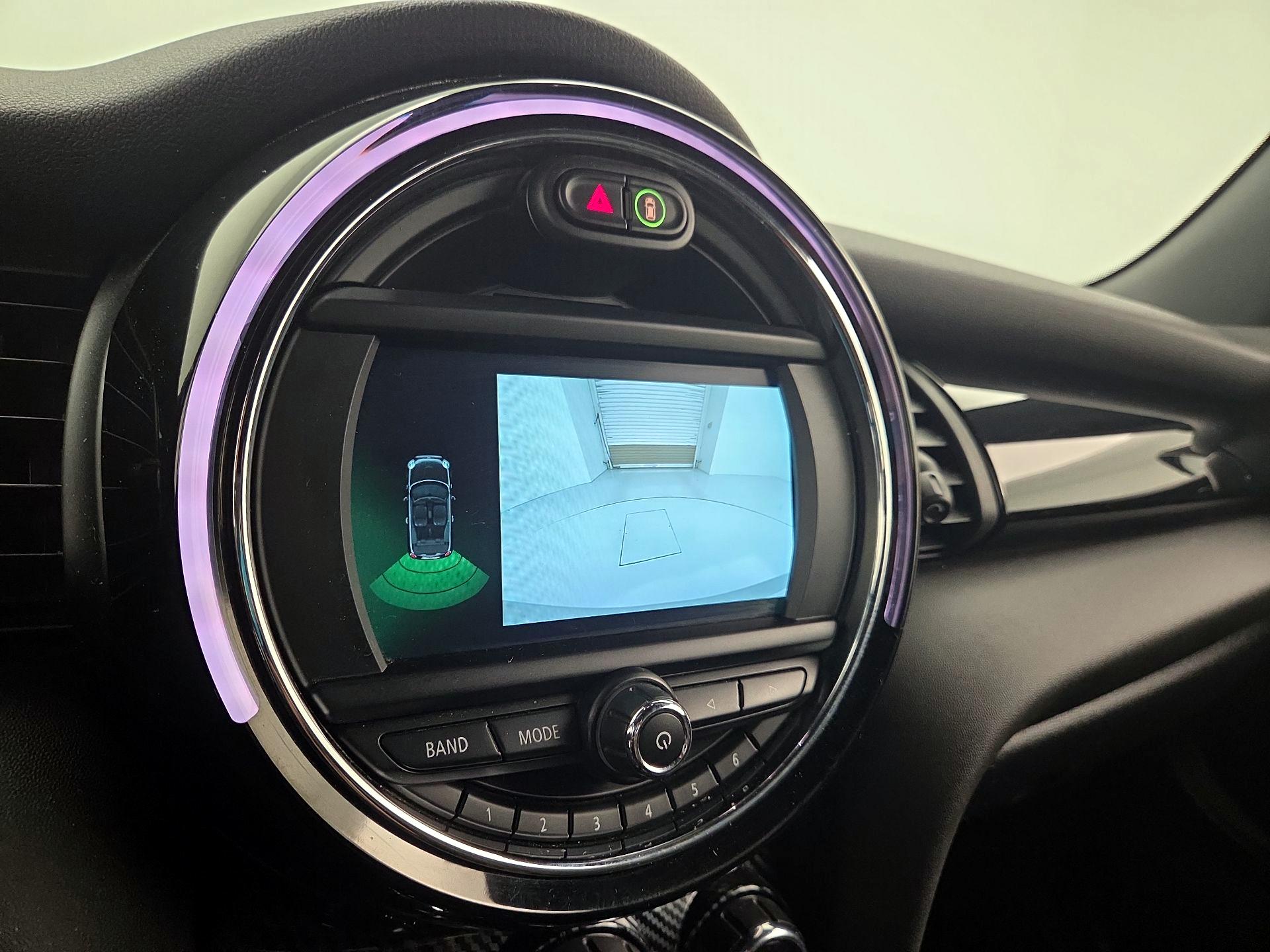 Thumbnail: 2019 MINI Cooper - 14