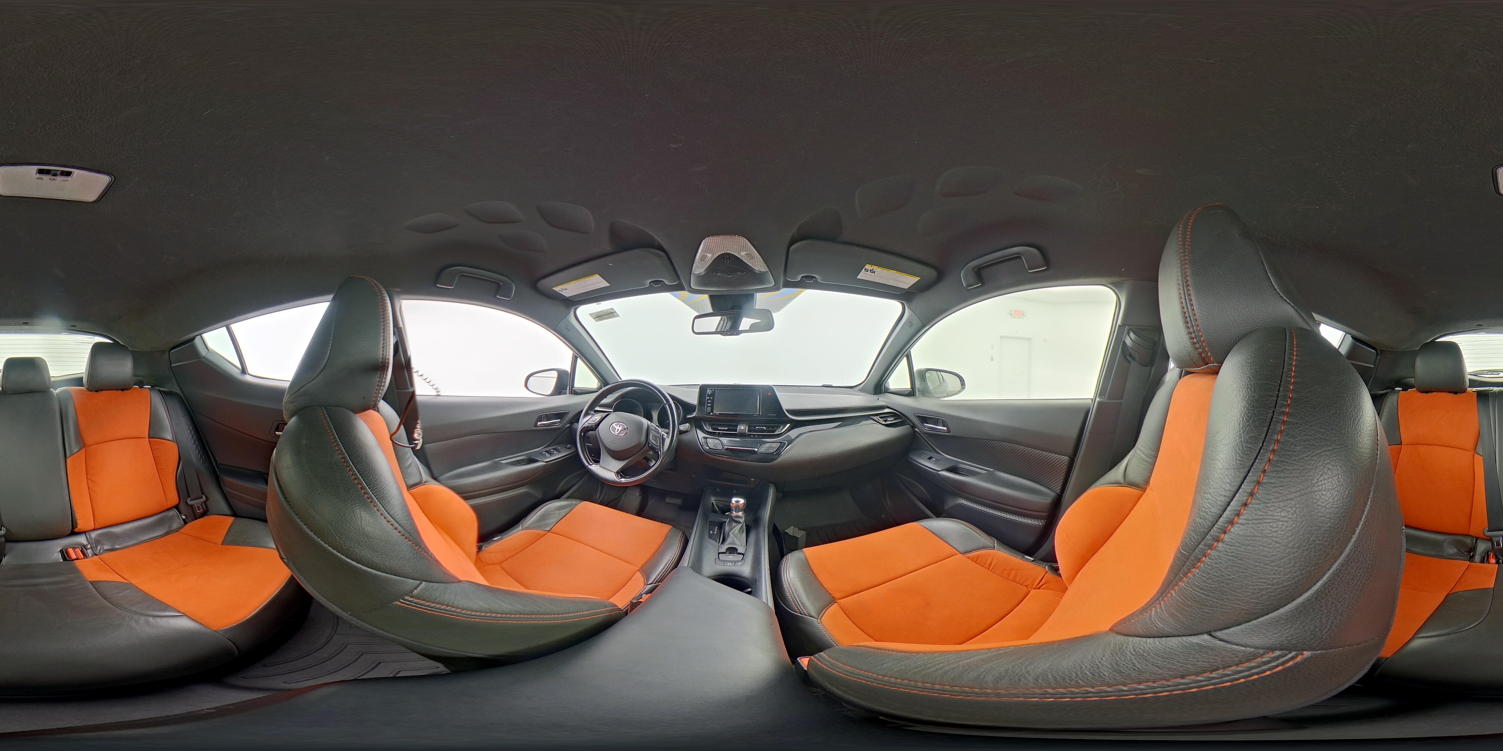 2018 Toyota C-HR XLE - Photo 24