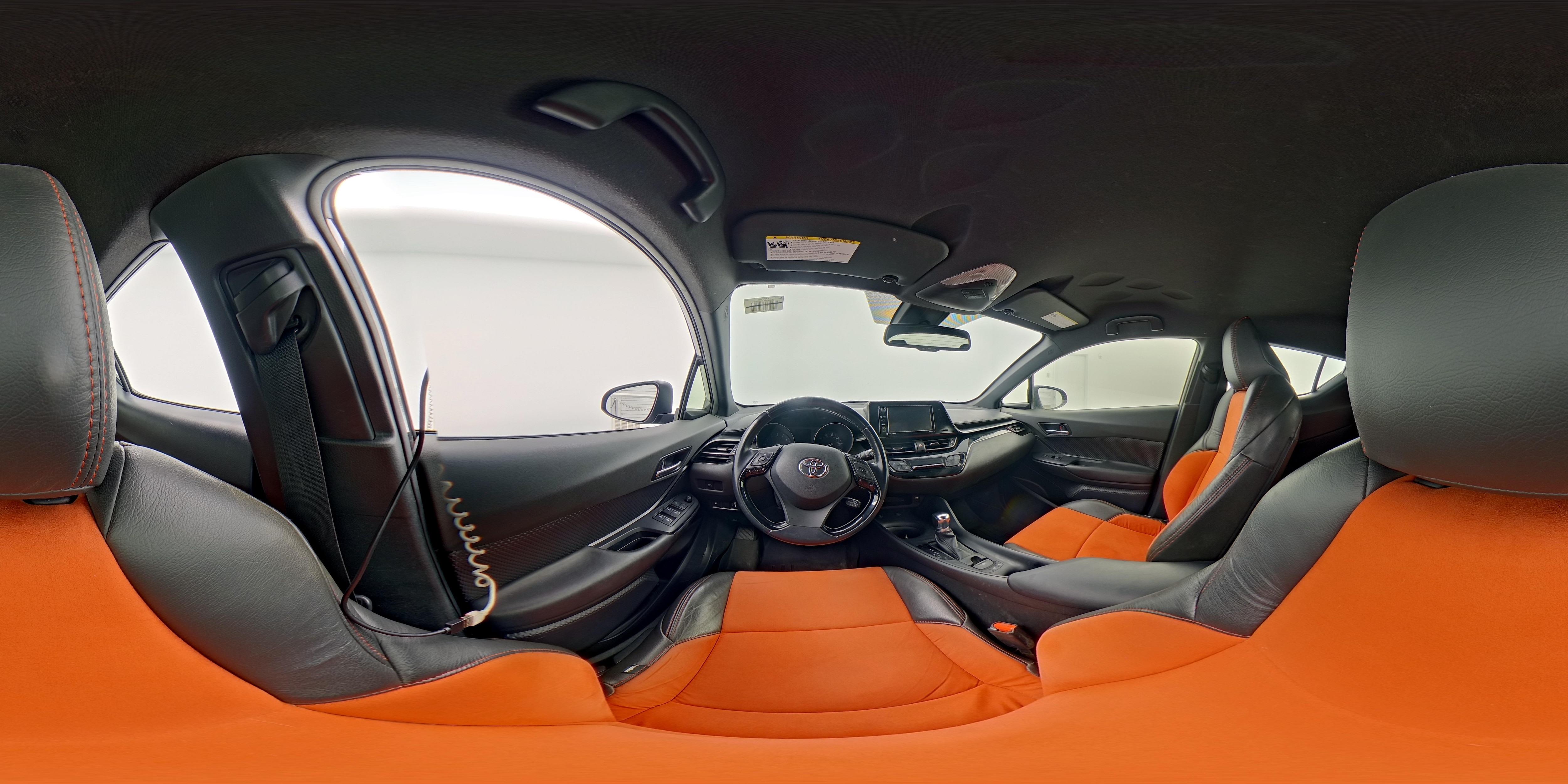 2018 Toyota C-HR XLE - Photo 26