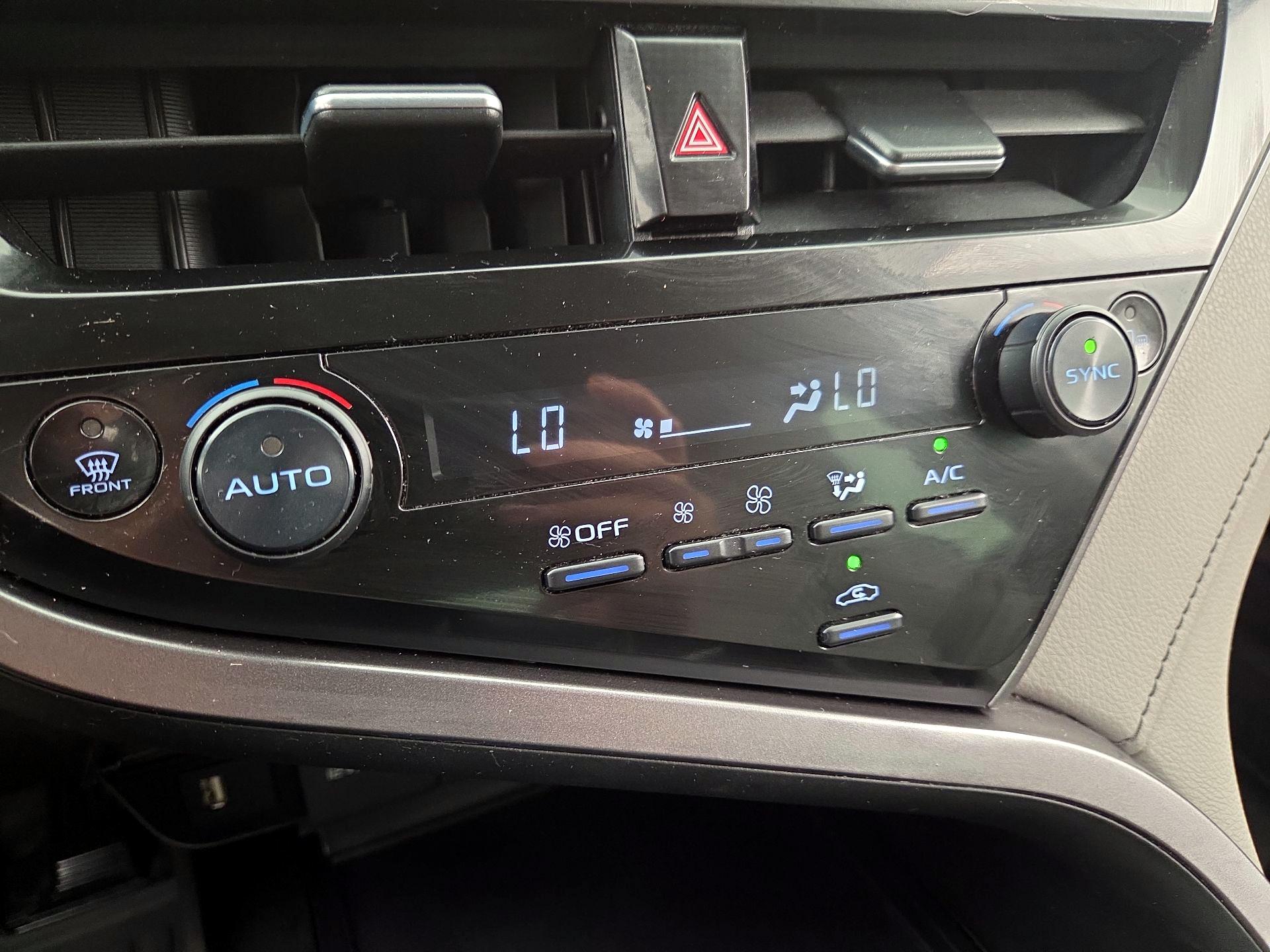 Thumbnail: 2024 Toyota Camry - 16