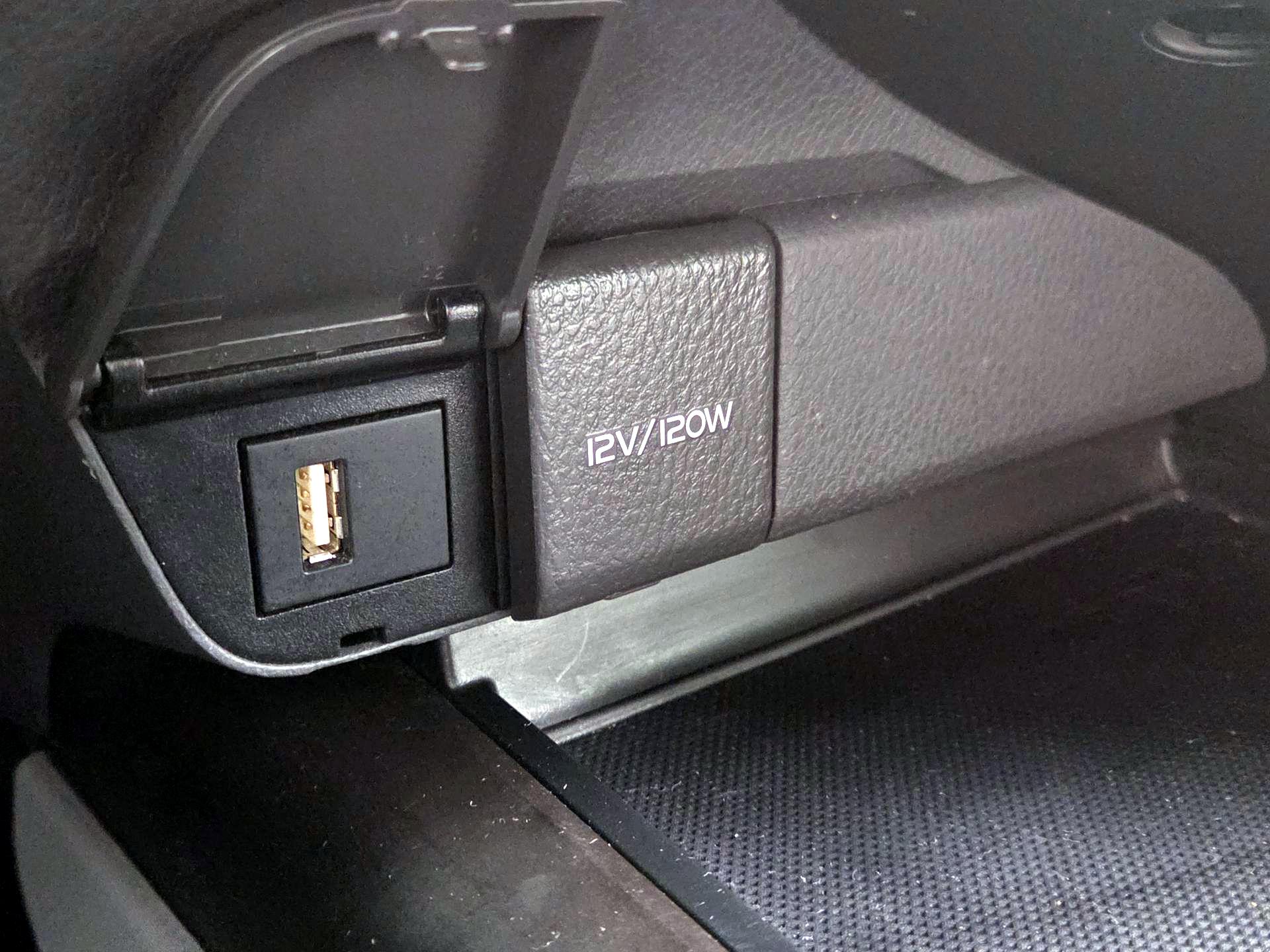 Thumbnail: 2024 Toyota Camry - 18