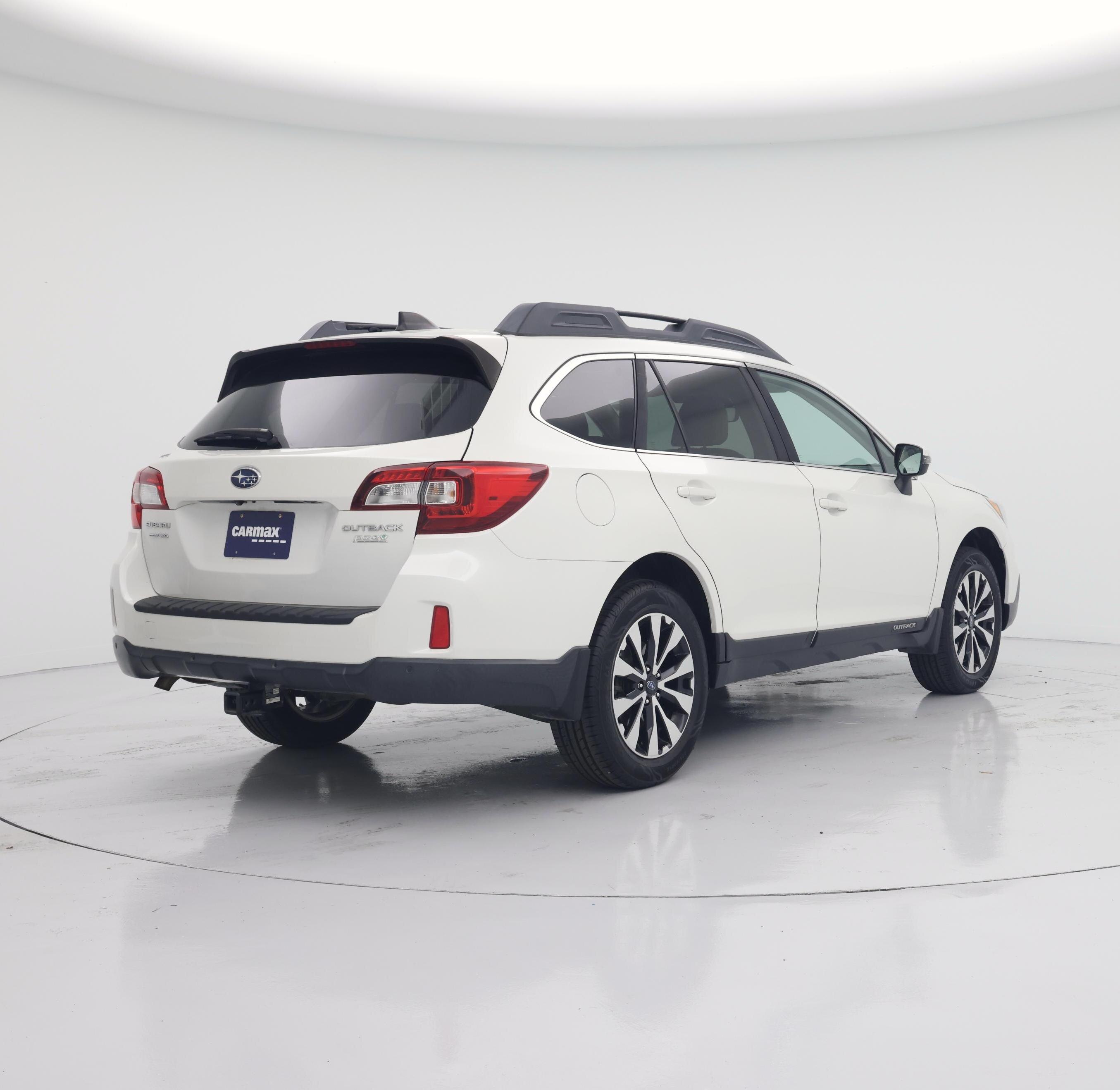 Thumbnail: 2017 Subaru Outback - 8