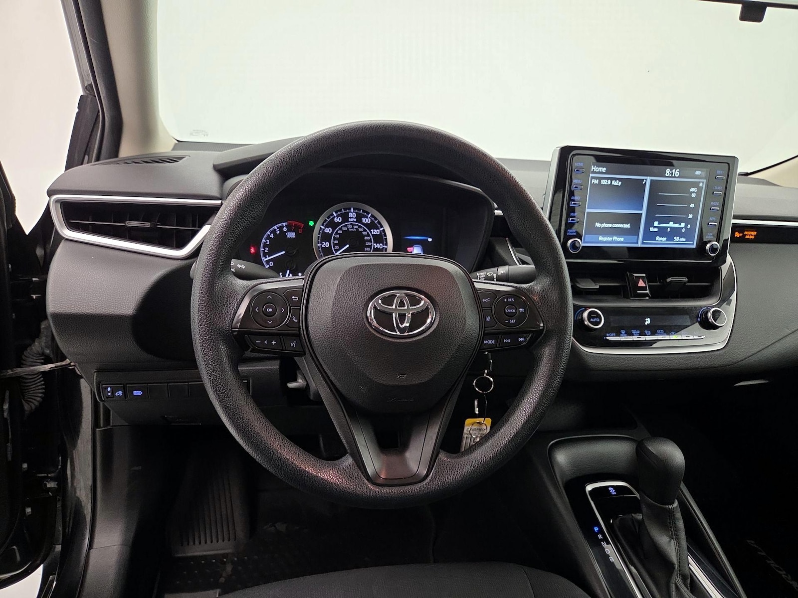 2020 Toyota Corolla LE - Photo 11