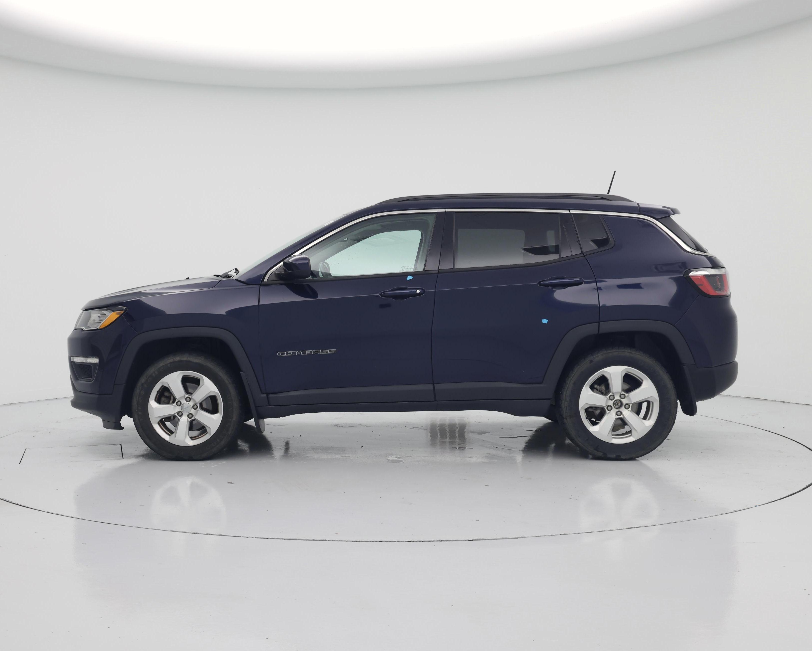 Thumbnail: 2018 Jeep Compass - 3