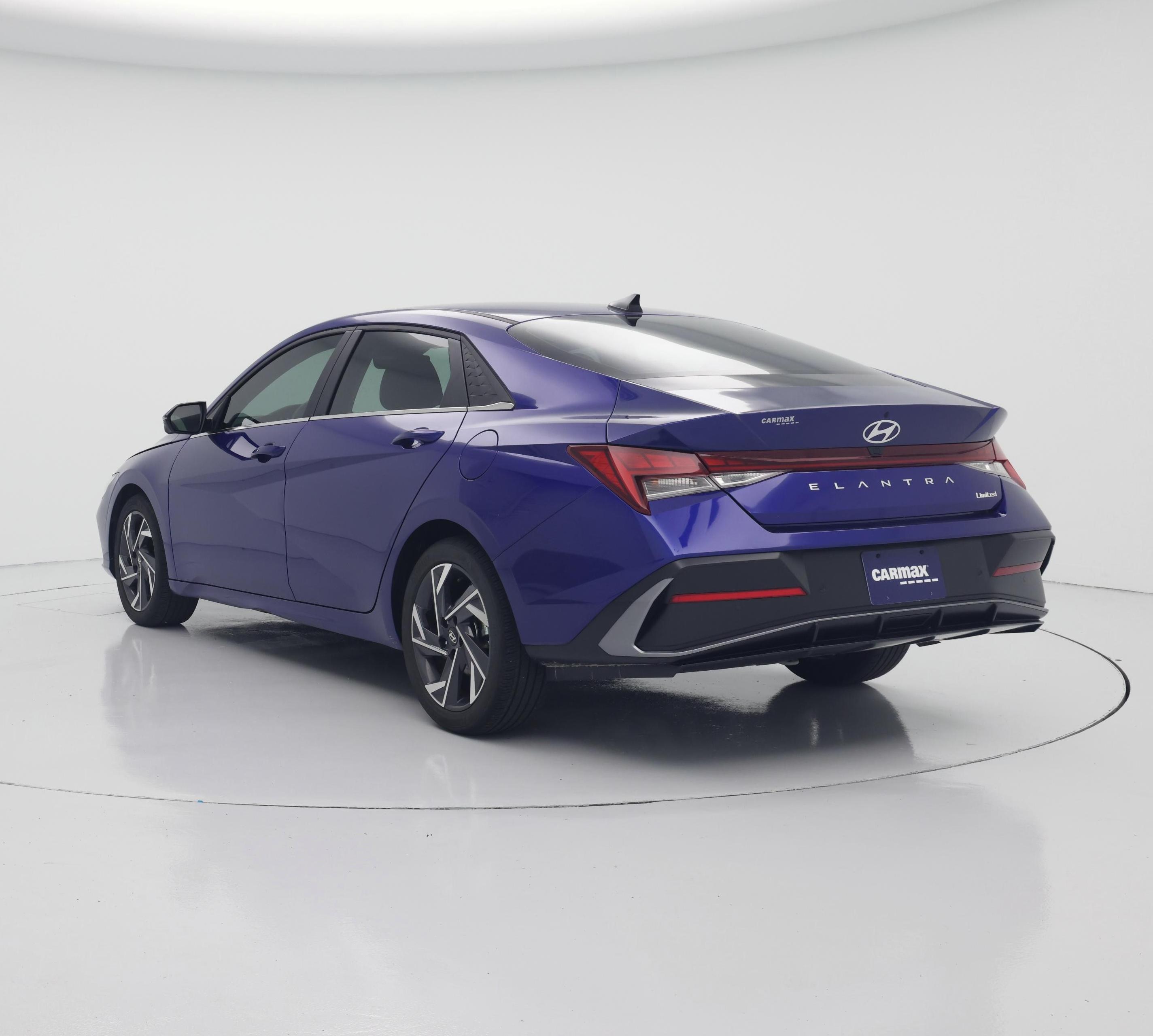 Thumbnail: 2024 Hyundai Elantra - 2