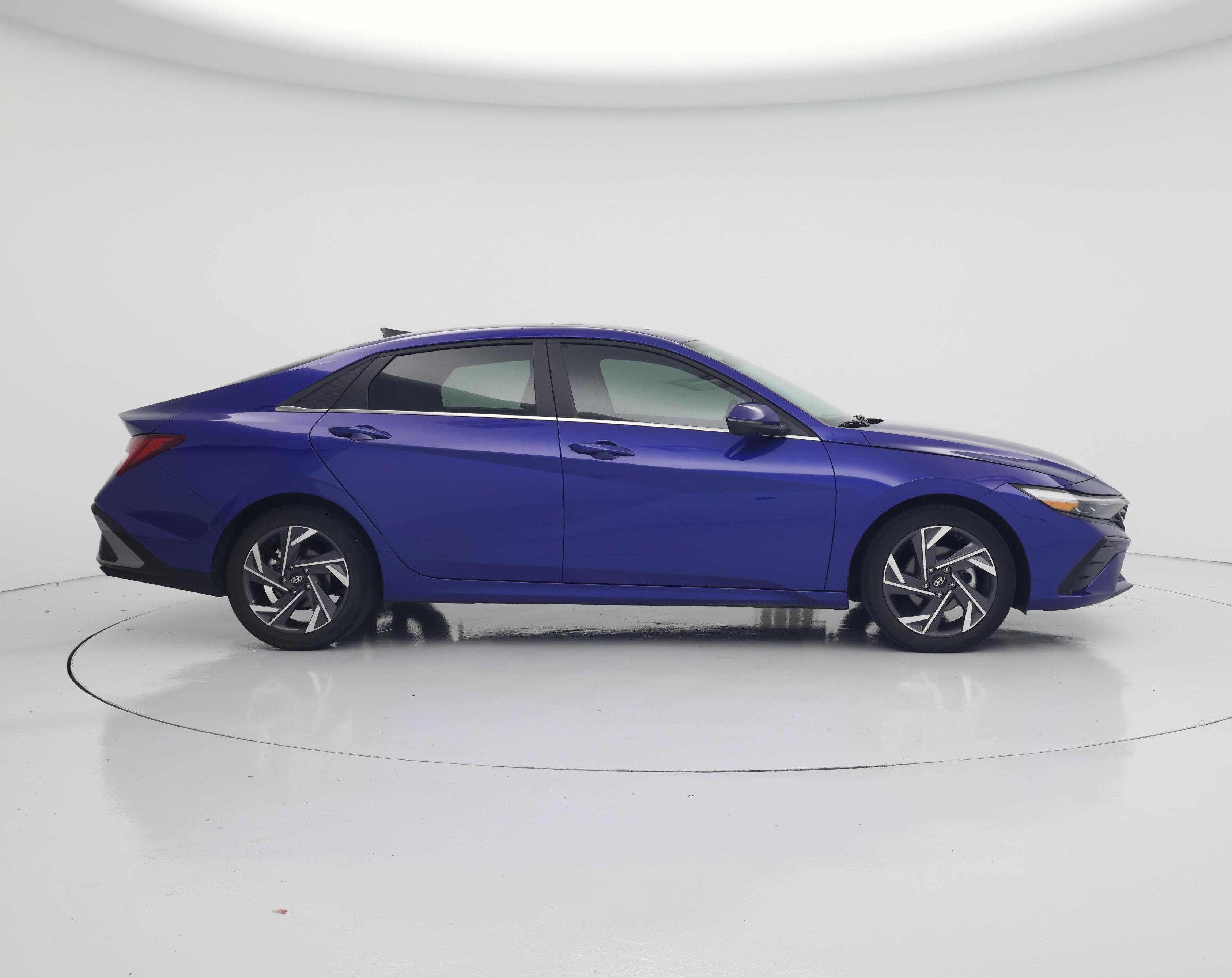Thumbnail: 2024 Hyundai Elantra - 7