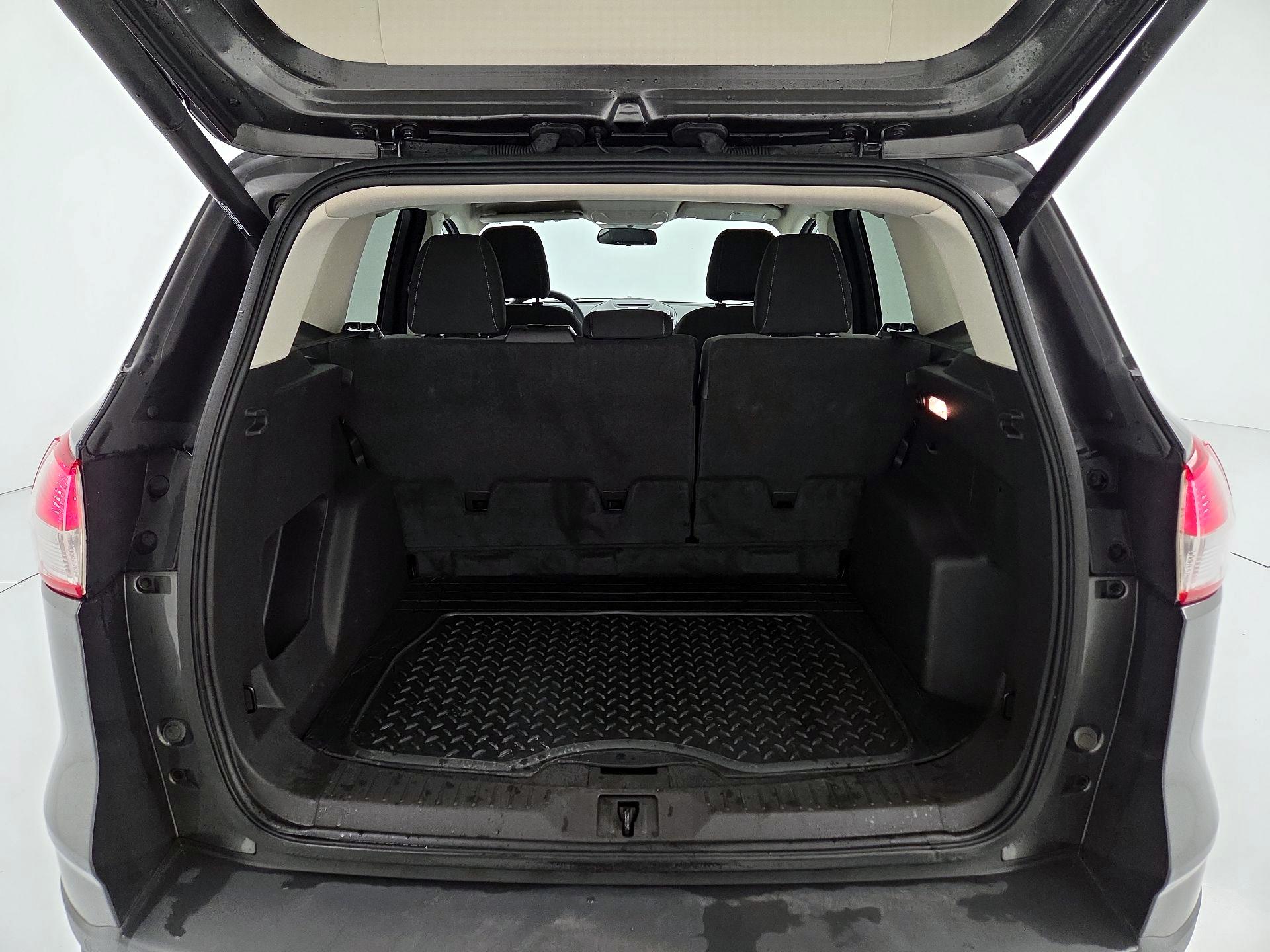 Thumbnail: 2016 Ford Escape - 20