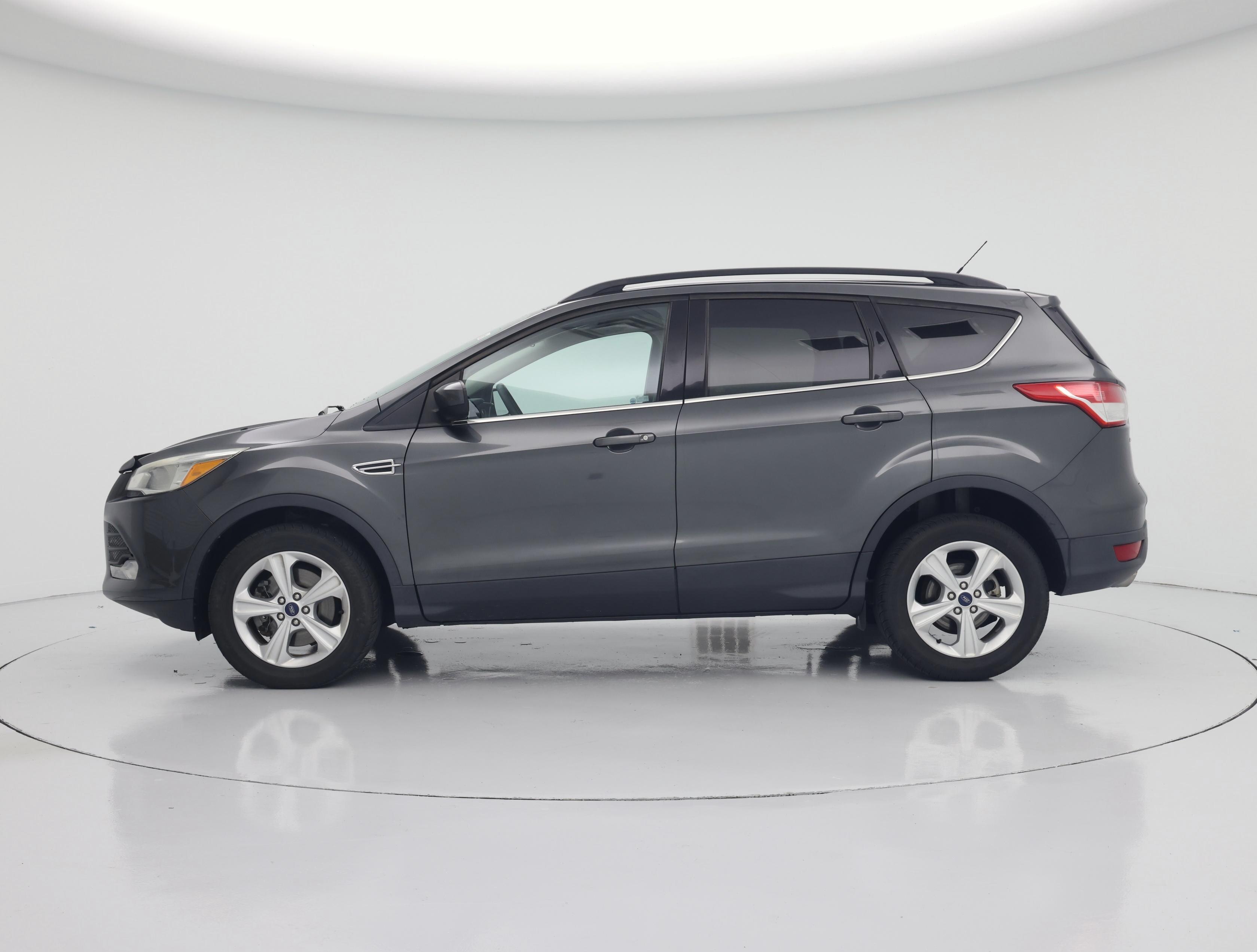 Thumbnail: 2016 Ford Escape - 3