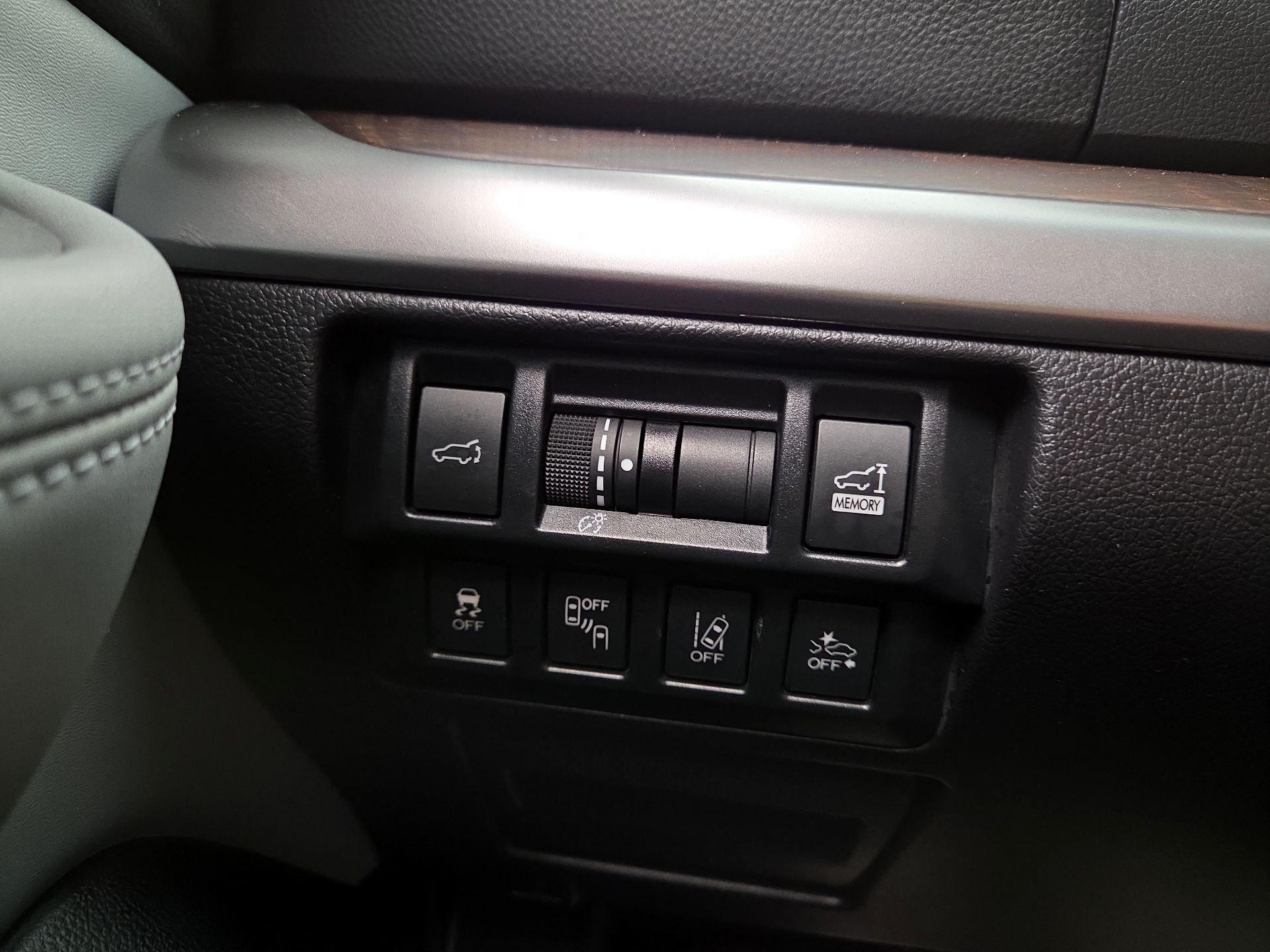 Thumbnail: 2019 Subaru Outback - 13