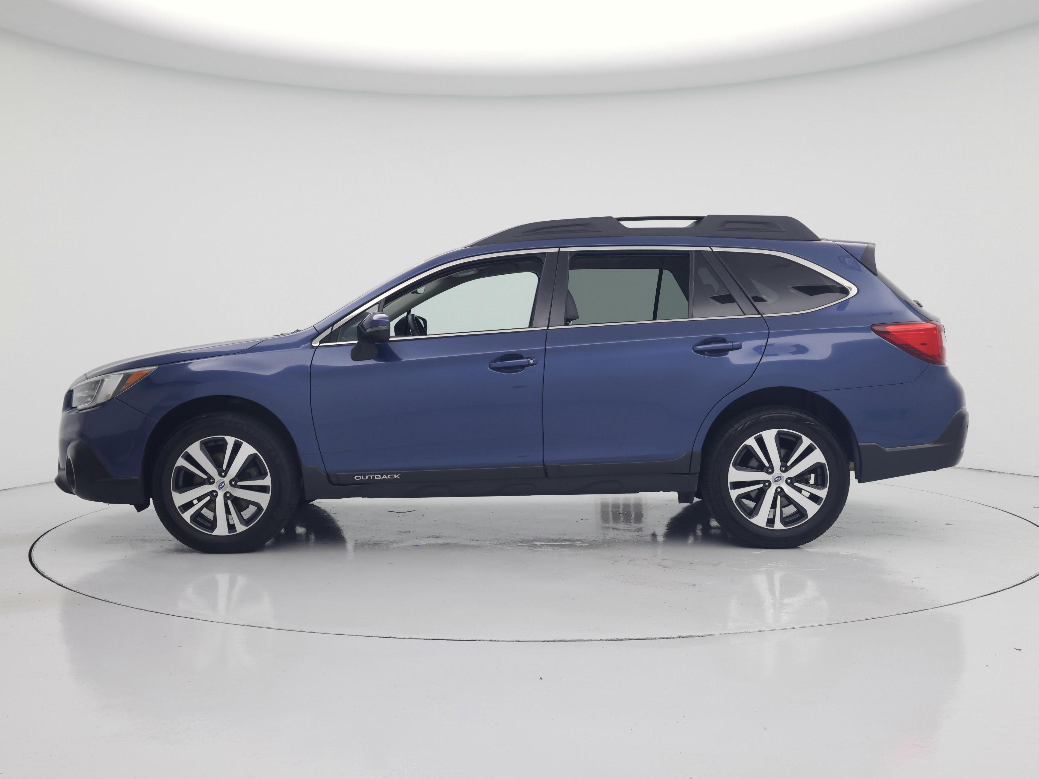 Thumbnail: 2019 Subaru Outback - 3