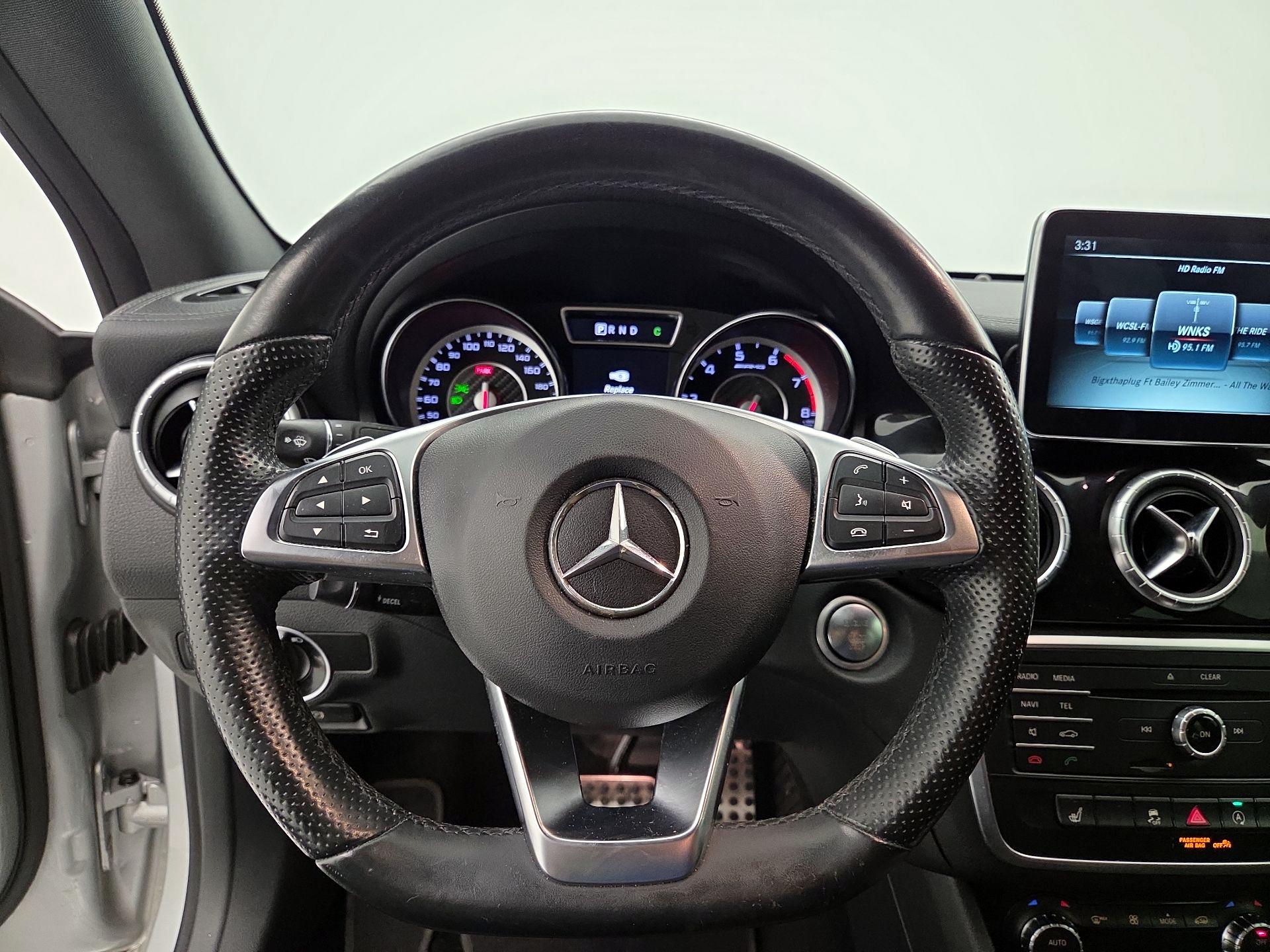 Thumbnail: 2015 Mercedes-Benz CLA - 10