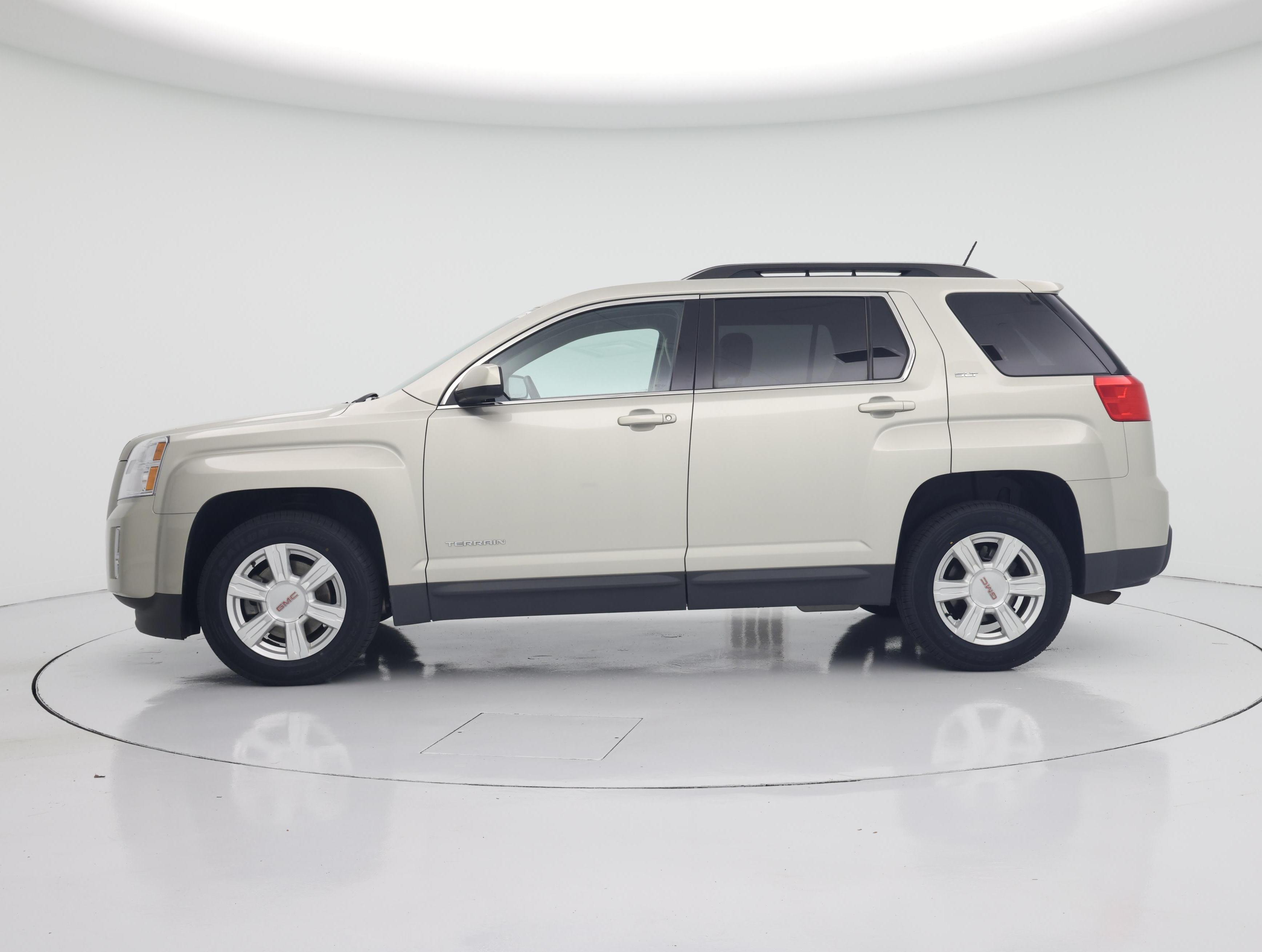 Thumbnail: 2015 GMC Terrain - 3
