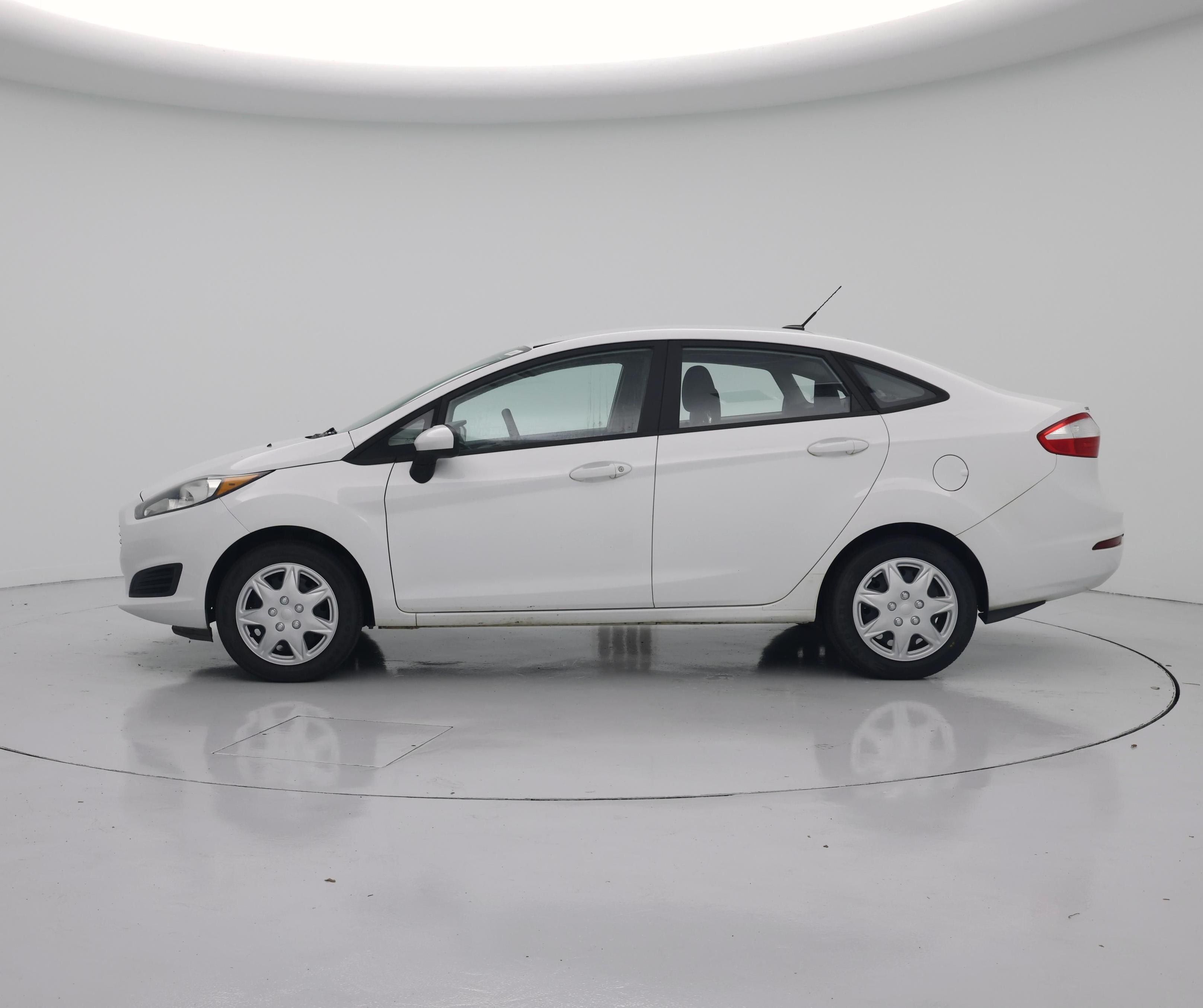 Thumbnail: 2016 Ford Fiesta - 3