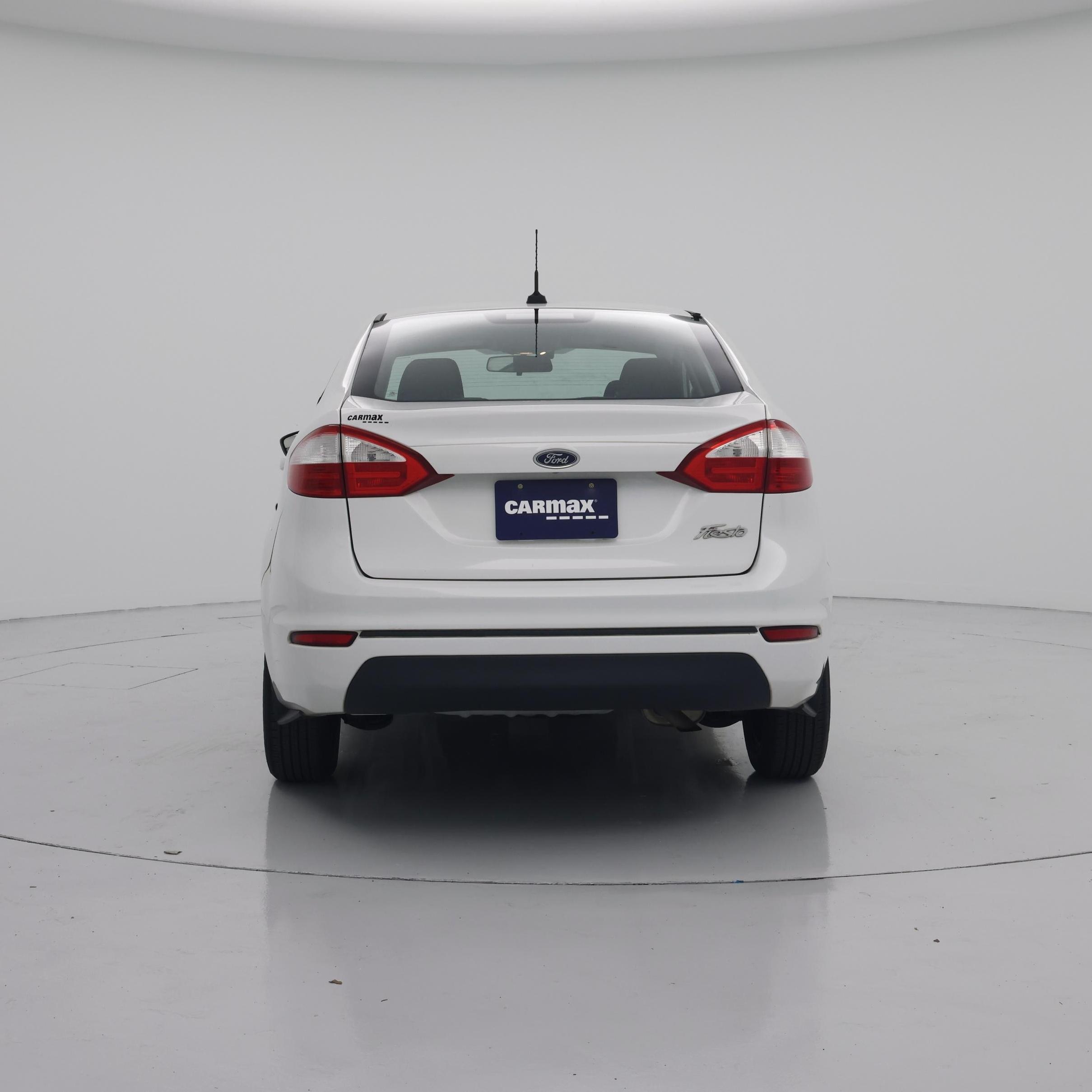 Thumbnail: 2016 Ford Fiesta - 6
