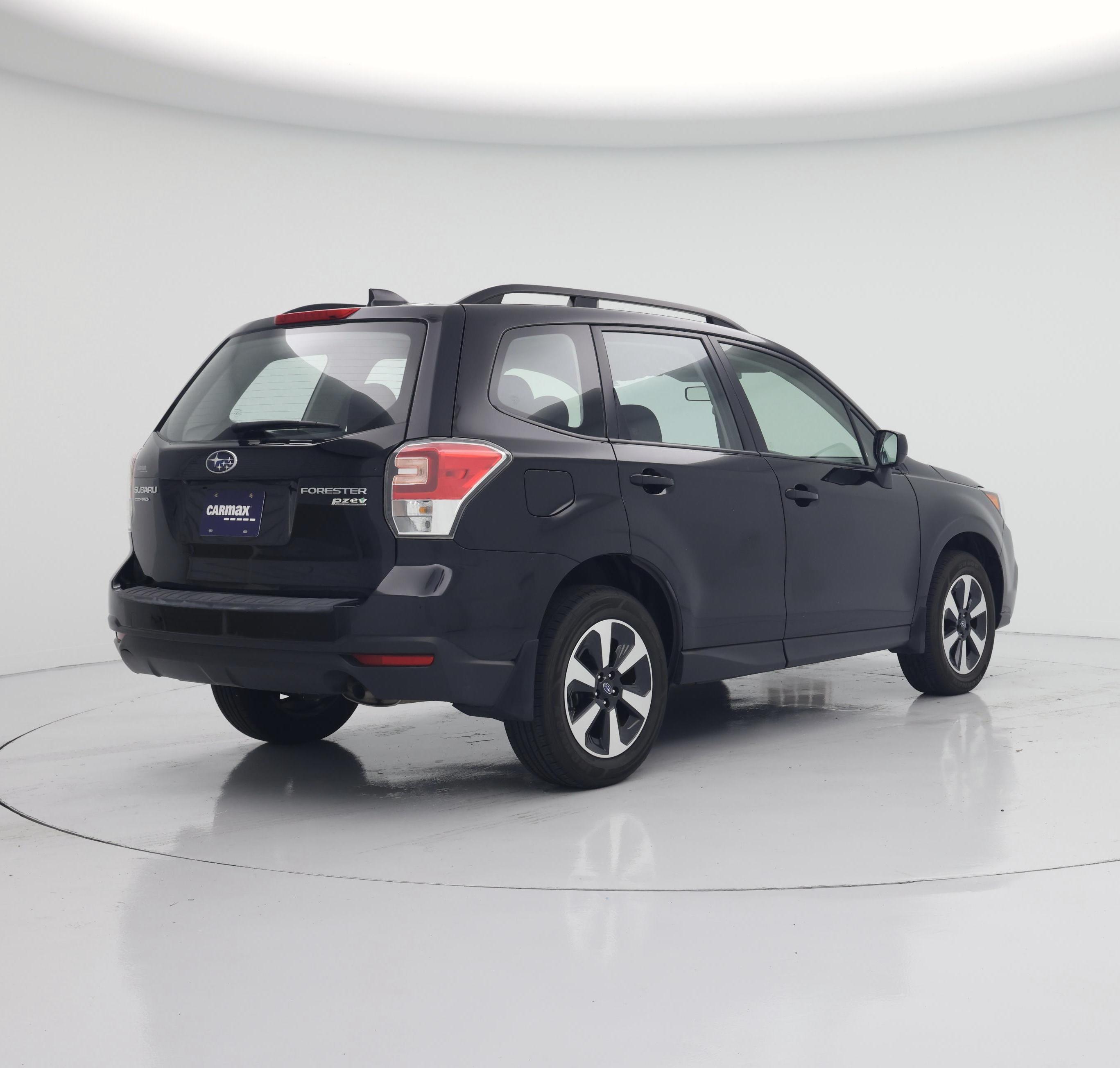 Thumbnail: 2017 Subaru Forester - 8