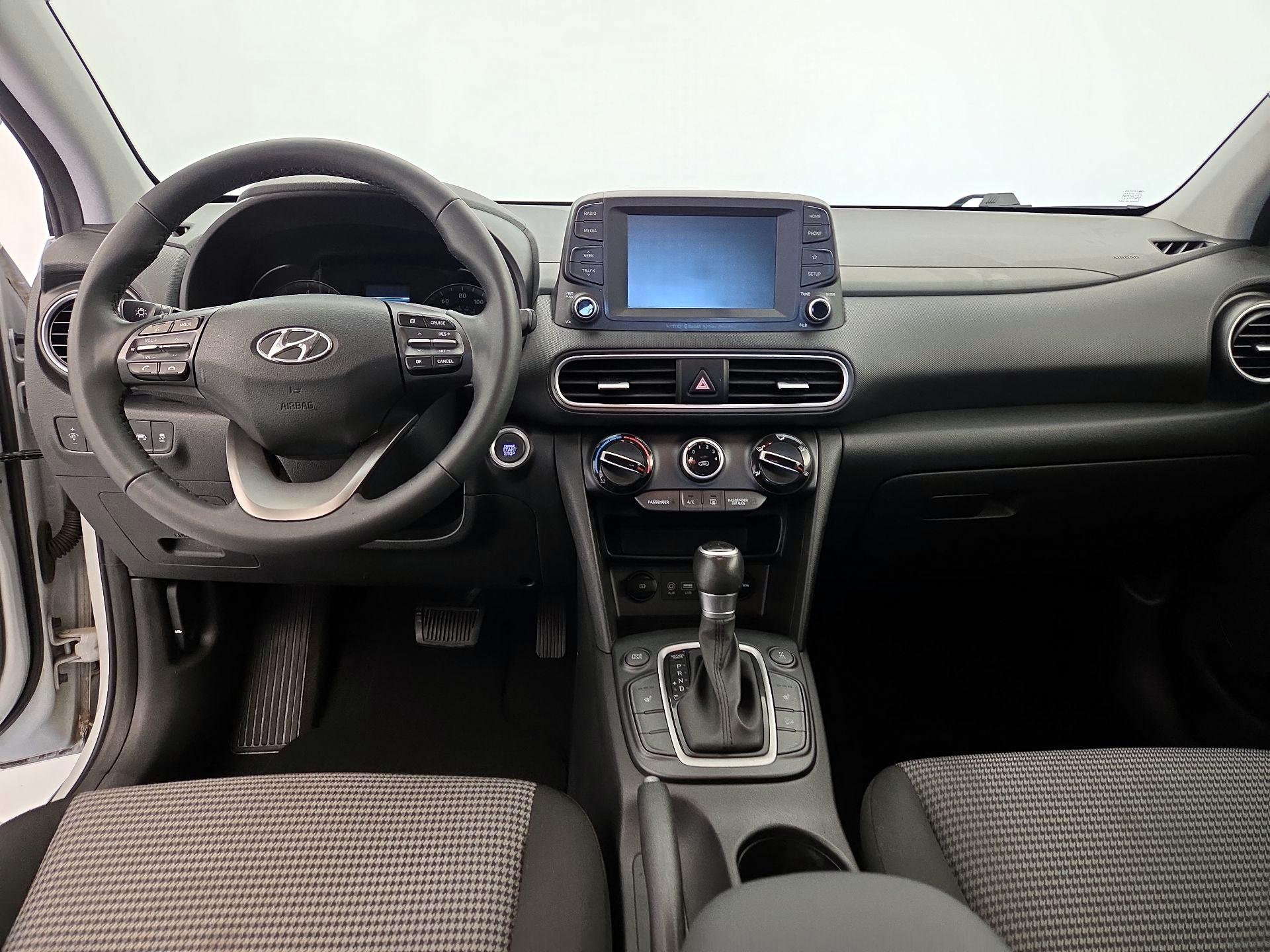 Thumbnail: 2020 Hyundai Kona - 9